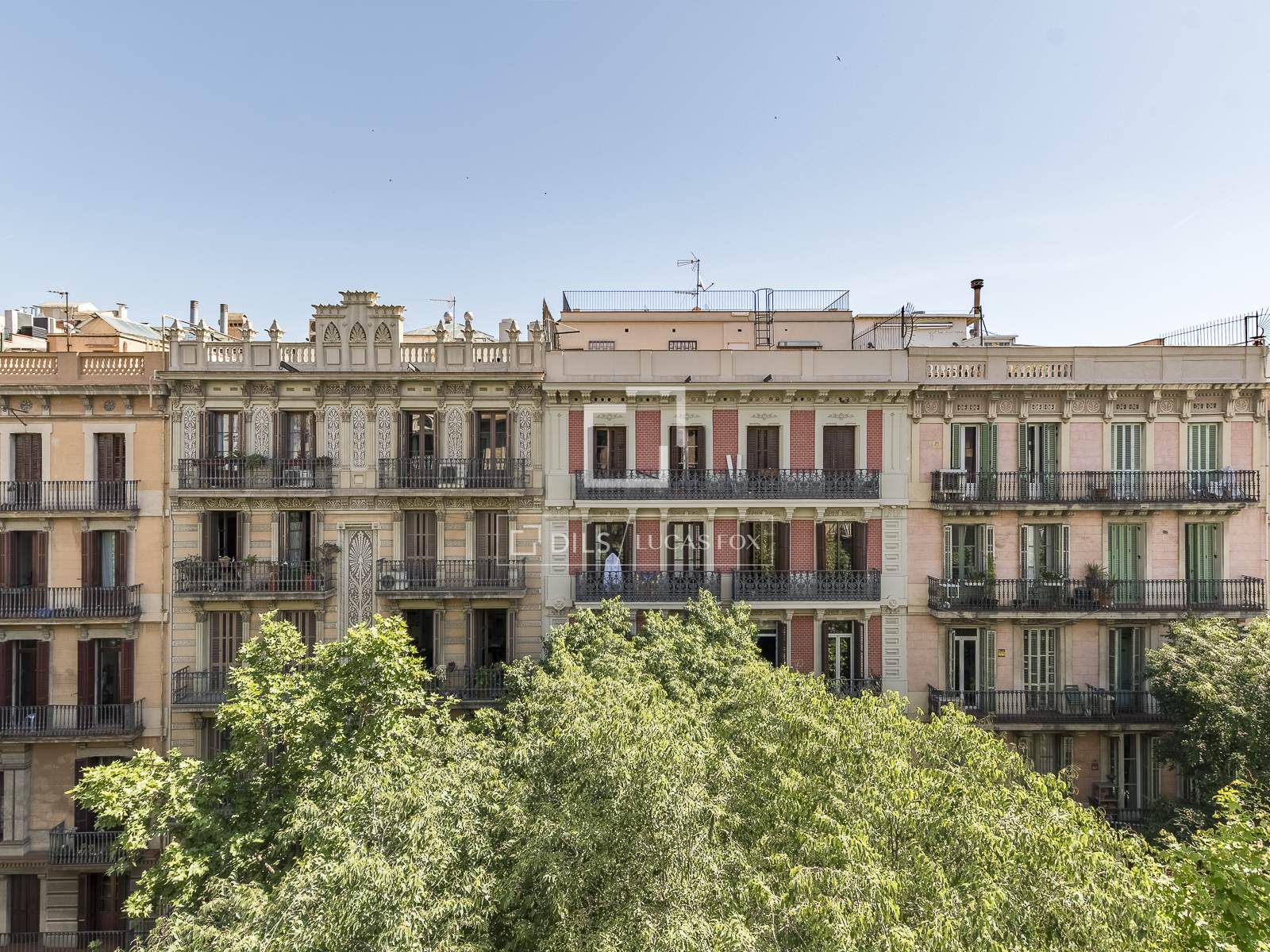 Dzīvoklis Barcelona, Spānijā 3 istabas, 133 m2 Nr. 168299