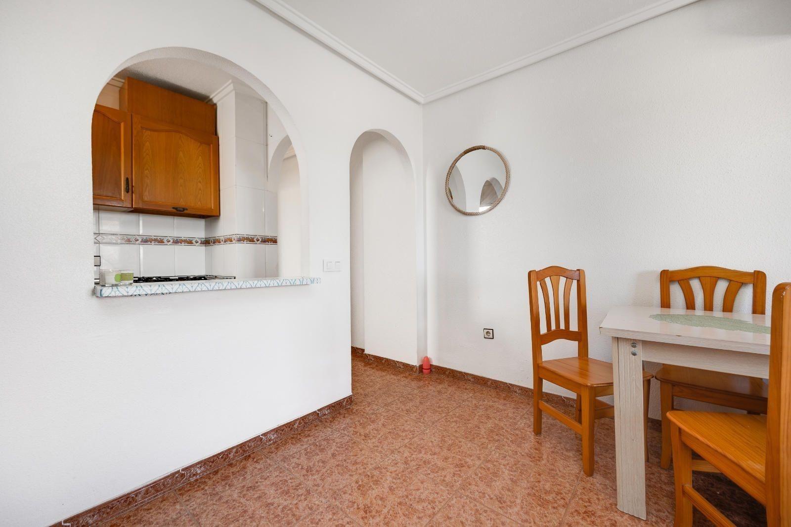 Penthouse in Torrevieja, Alicante, Spain 2 bedrooms, 61 sq.m. No. 184331