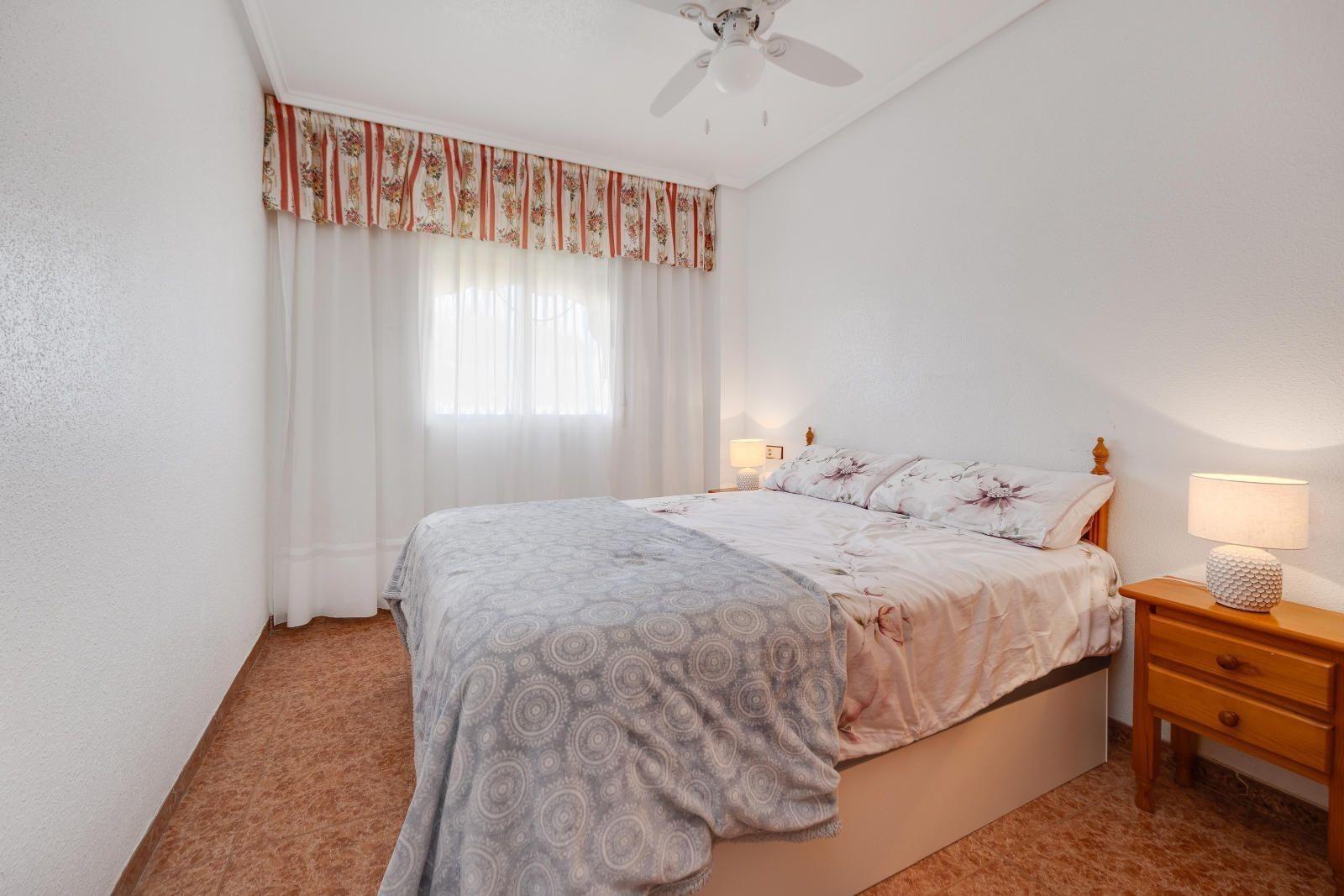 Penthouse in Torrevieja, Alicante, Spain 2 bedrooms, 61 sq.m. No. 184331