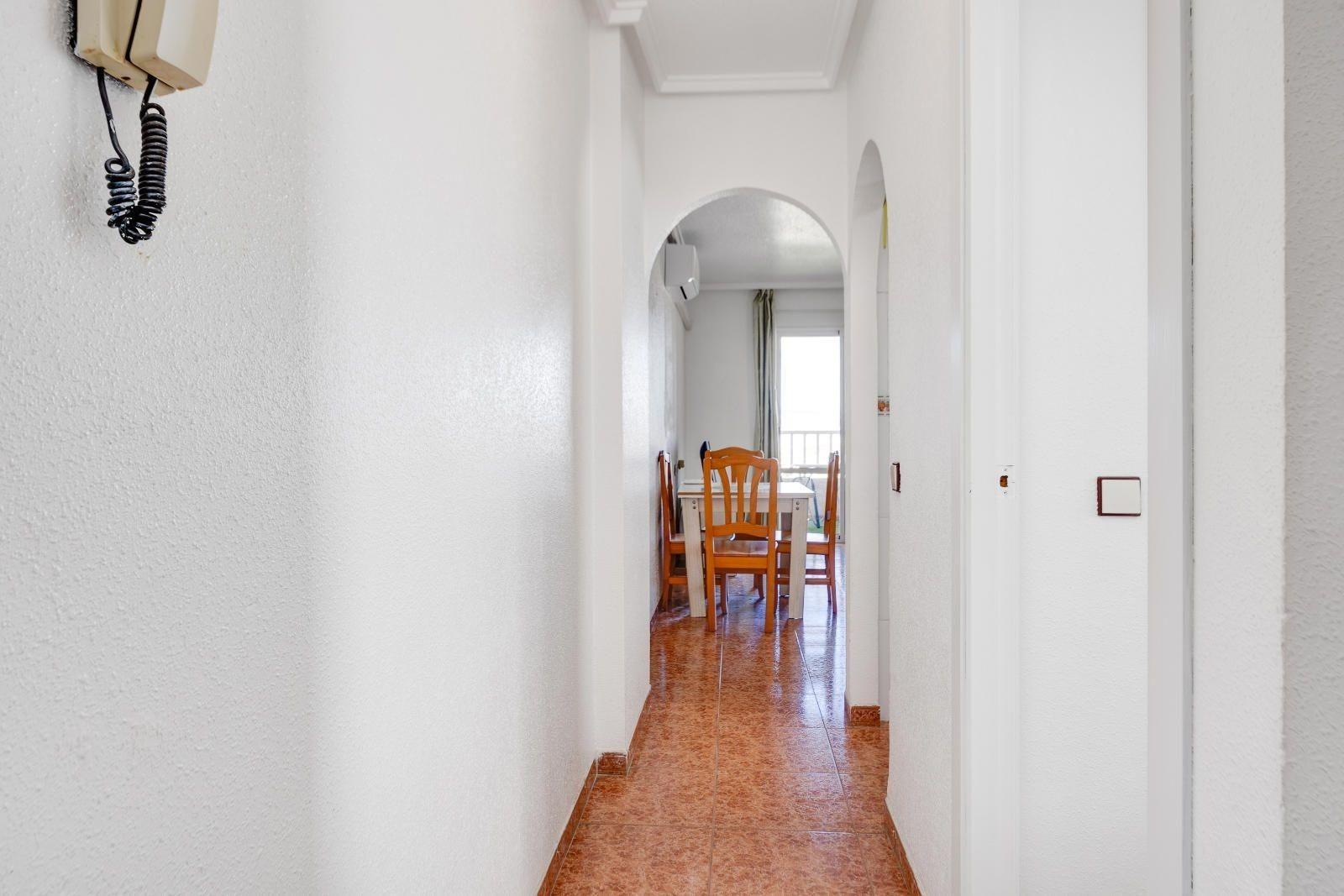 Penthouse in Torrevieja, Alicante, Spain 2 bedrooms, 61 sq.m. No. 184331