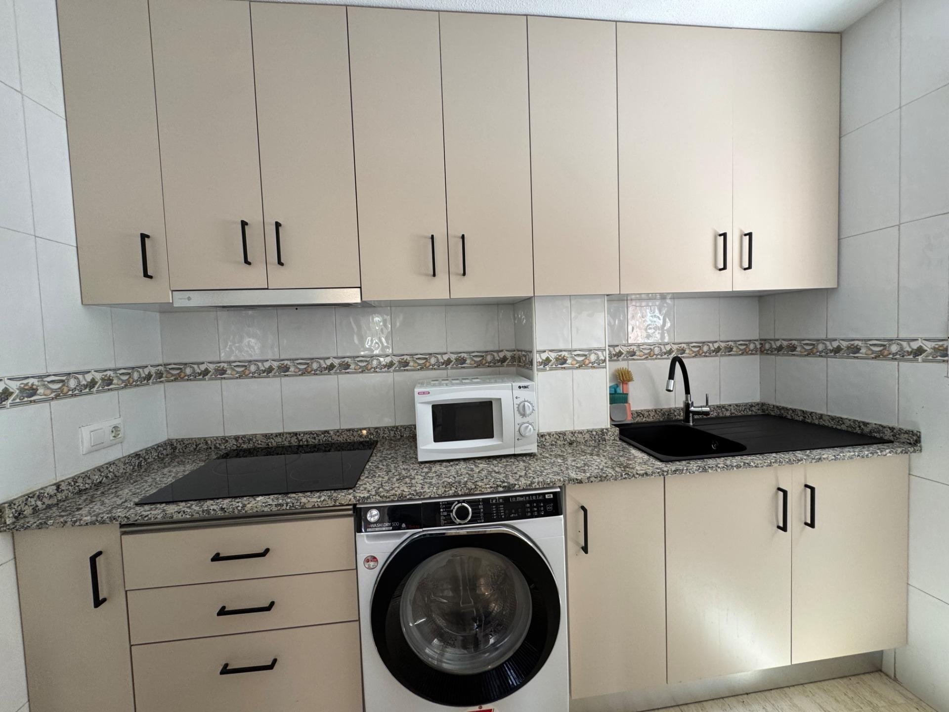 Wohnung in Torrevieja, Alicante, Spanien 3 Schlafzimmer, 69 m2 Nr. 184334