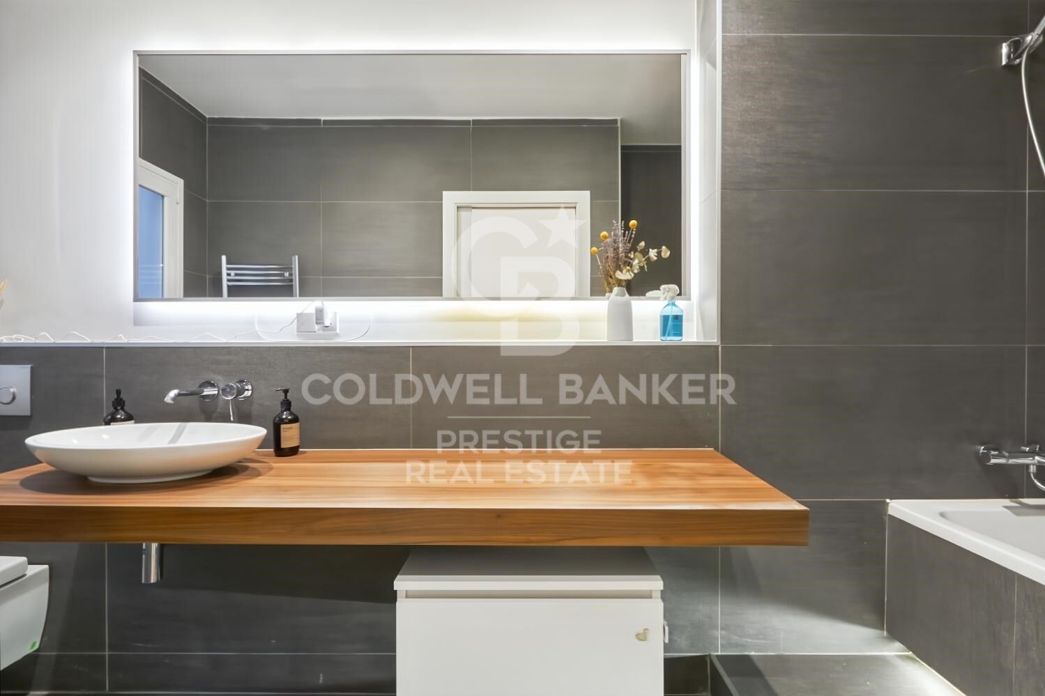 Dzīvoklis Barcelona, Spānijā 3 istabas, 155 m2 Nr. 159672