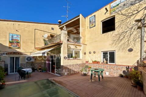Townhouse à Borrassa, Girona, Espagne 6 chambres, 573 m2 No. 159669