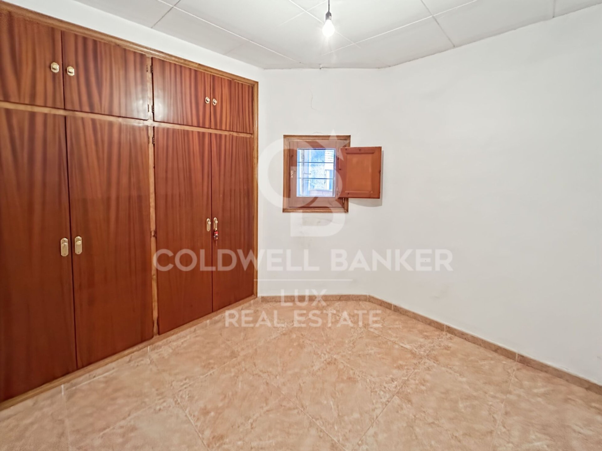 Rindu māja Borrassa, Girona, Spānijā 6 istabas, 573 m2 Nr. 159669