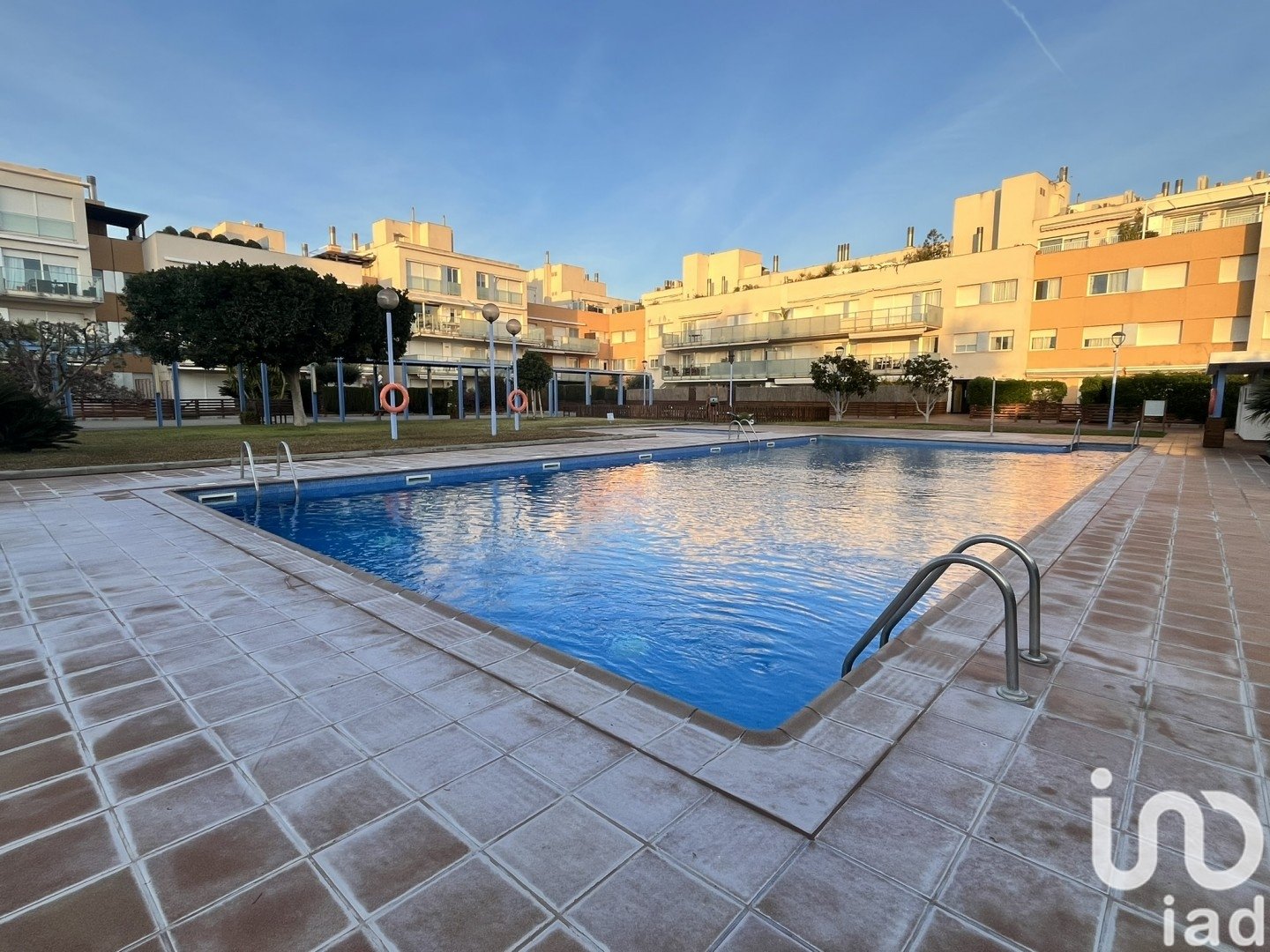 Lägenhet i Cubelles, Barcelona, Spanien 4 sovrum, 120 kvm. Nr. 154114
