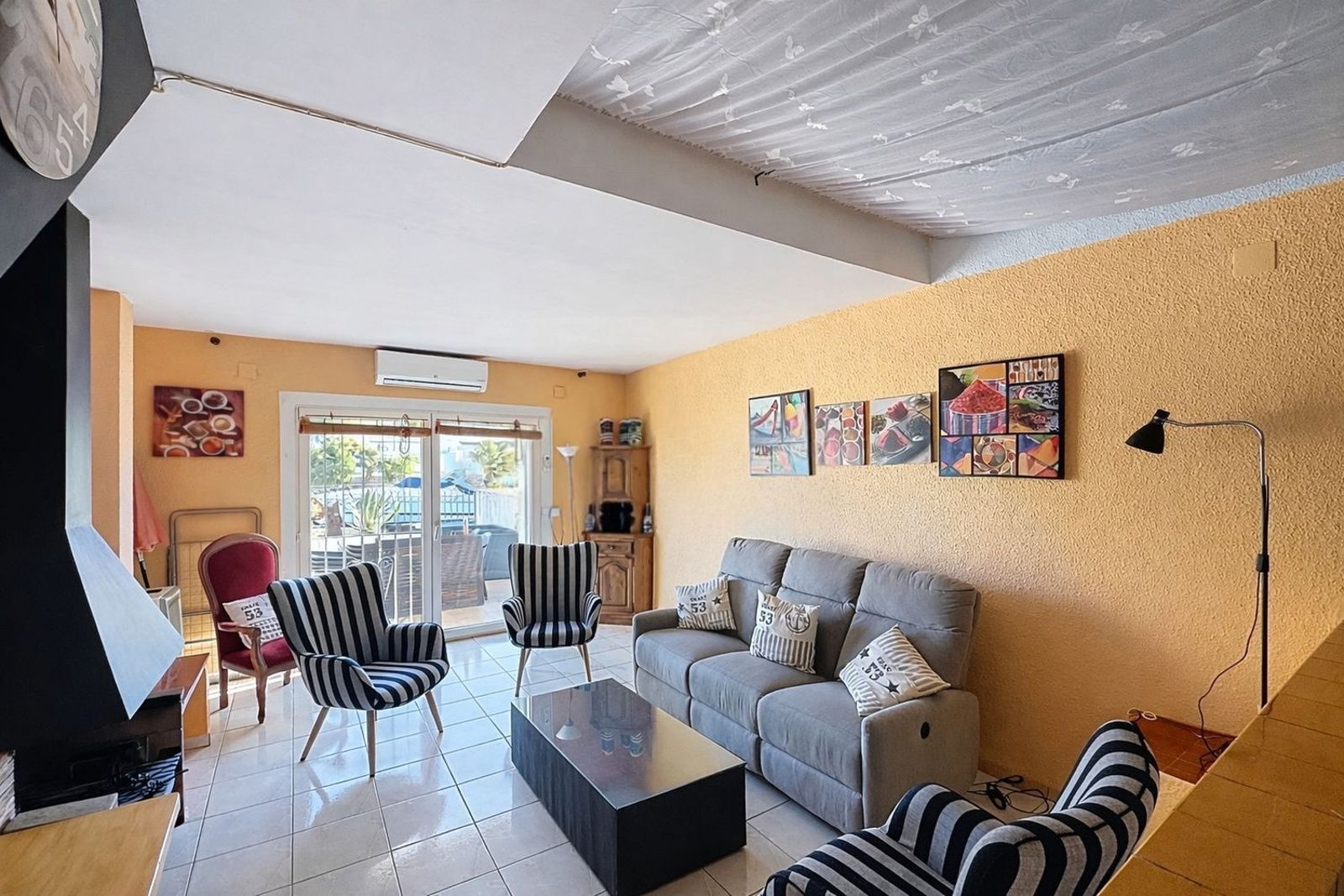 Dom w Sitges, Barcelona, Hiszpania 4 sypialnie, 125 mkw. nr 164939