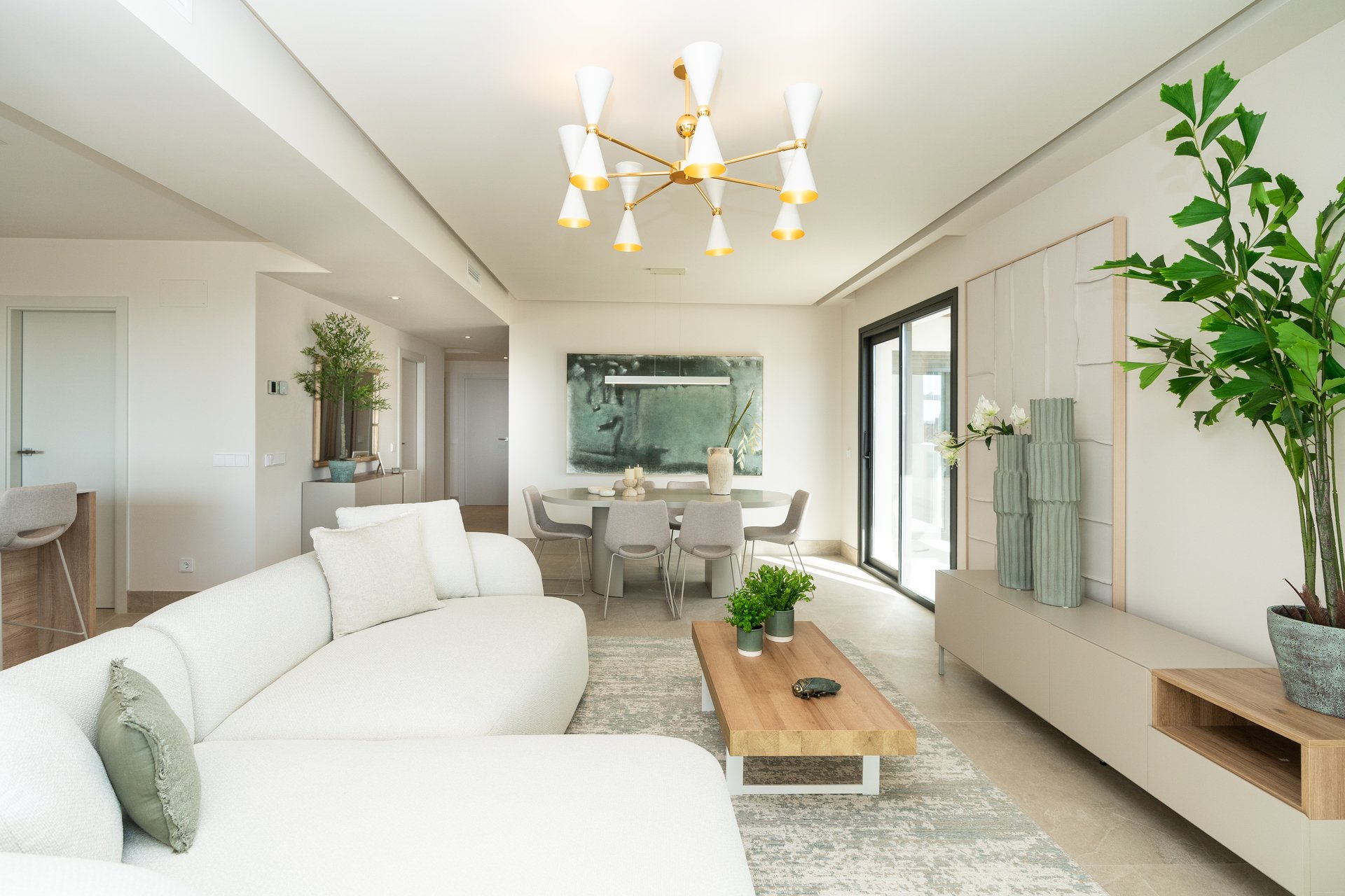 Bungalow i Benahavis, Malaga, Spanien 3 sovrum, 127 kvm. Nr. 135938