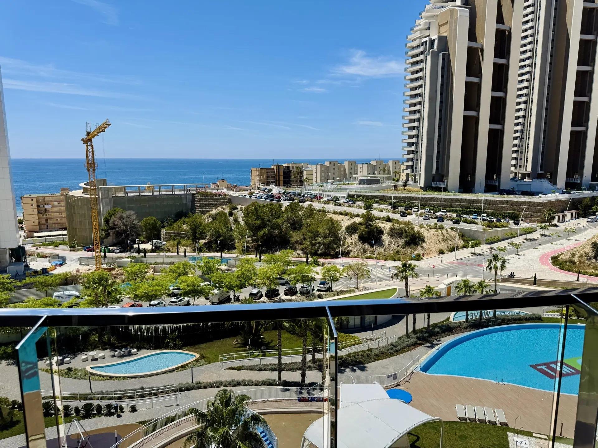 Apartamento en Benidorm, Alicante, España 3 dormitorios, 160 m2 No. 189055