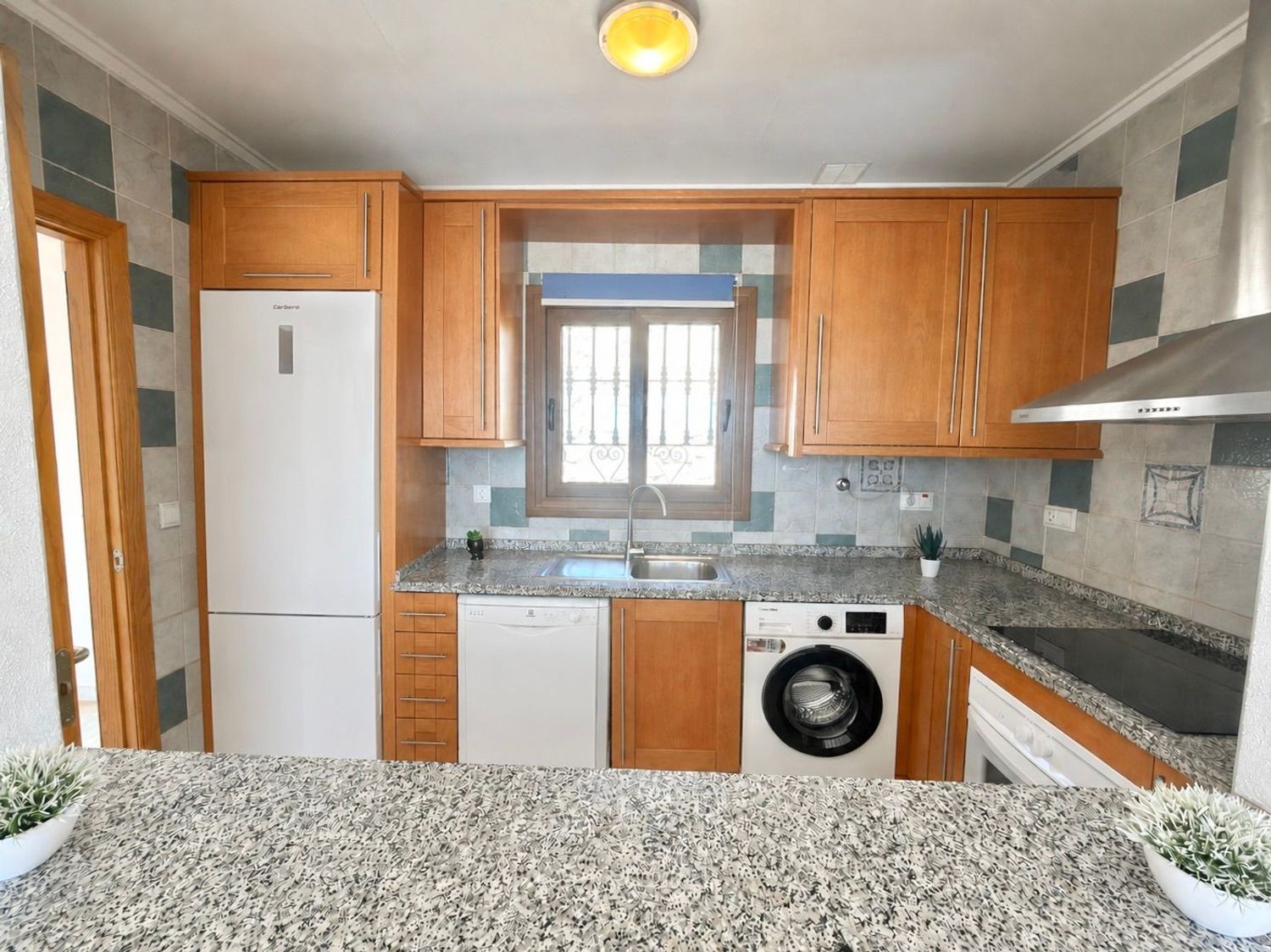 Дуплекс в Альгорфа, Аликанте, Испания 2 спальни, 73м2 №181256