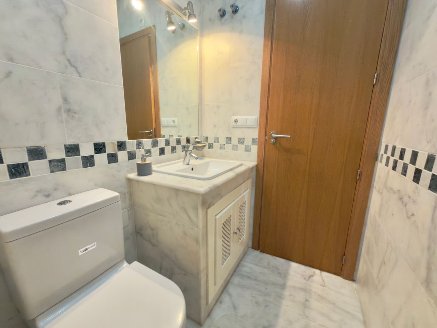Дуплекс в Альгорфа, Аликанте, Испания 2 спальни, 73м2 №181256