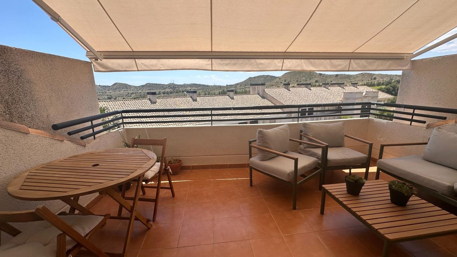 Apartamento en Monforte del Cid, Alicante, España 2 dormitorios, 94 m2 No. 181255
