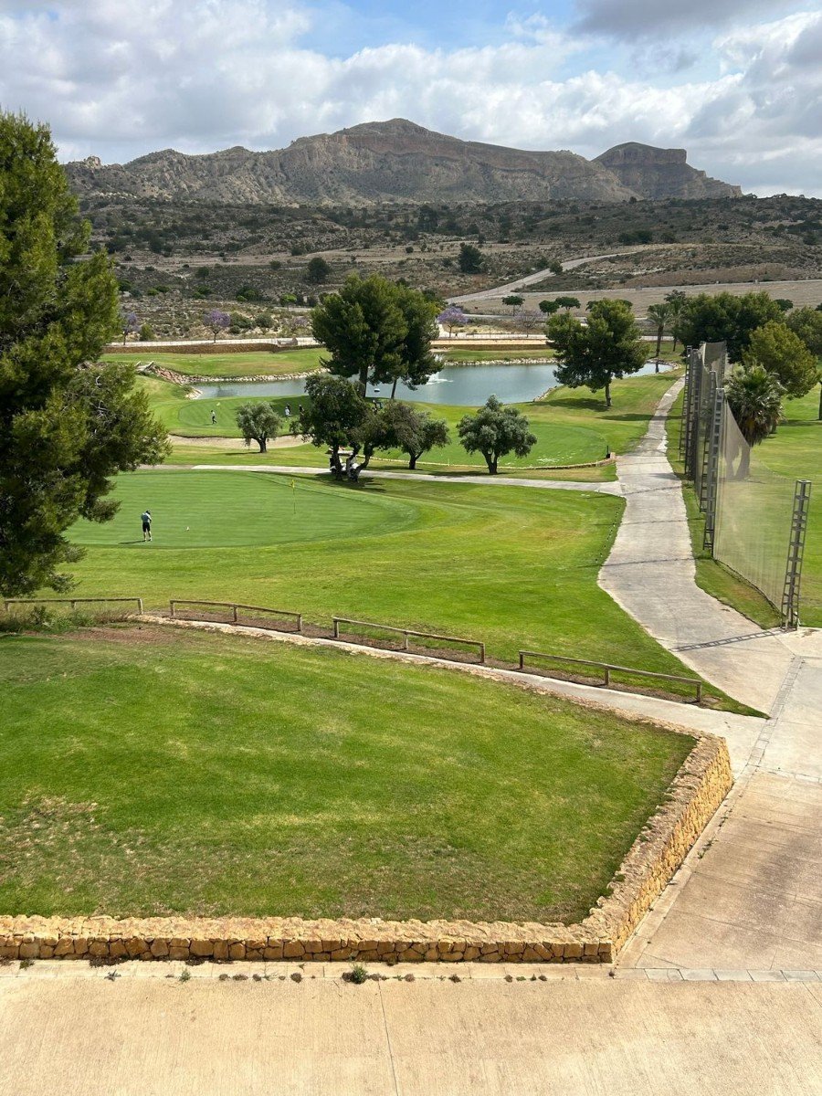 Apartamento en Monforte del Cid, Alicante, España 2 dormitorios, 94 m2 No. 181255