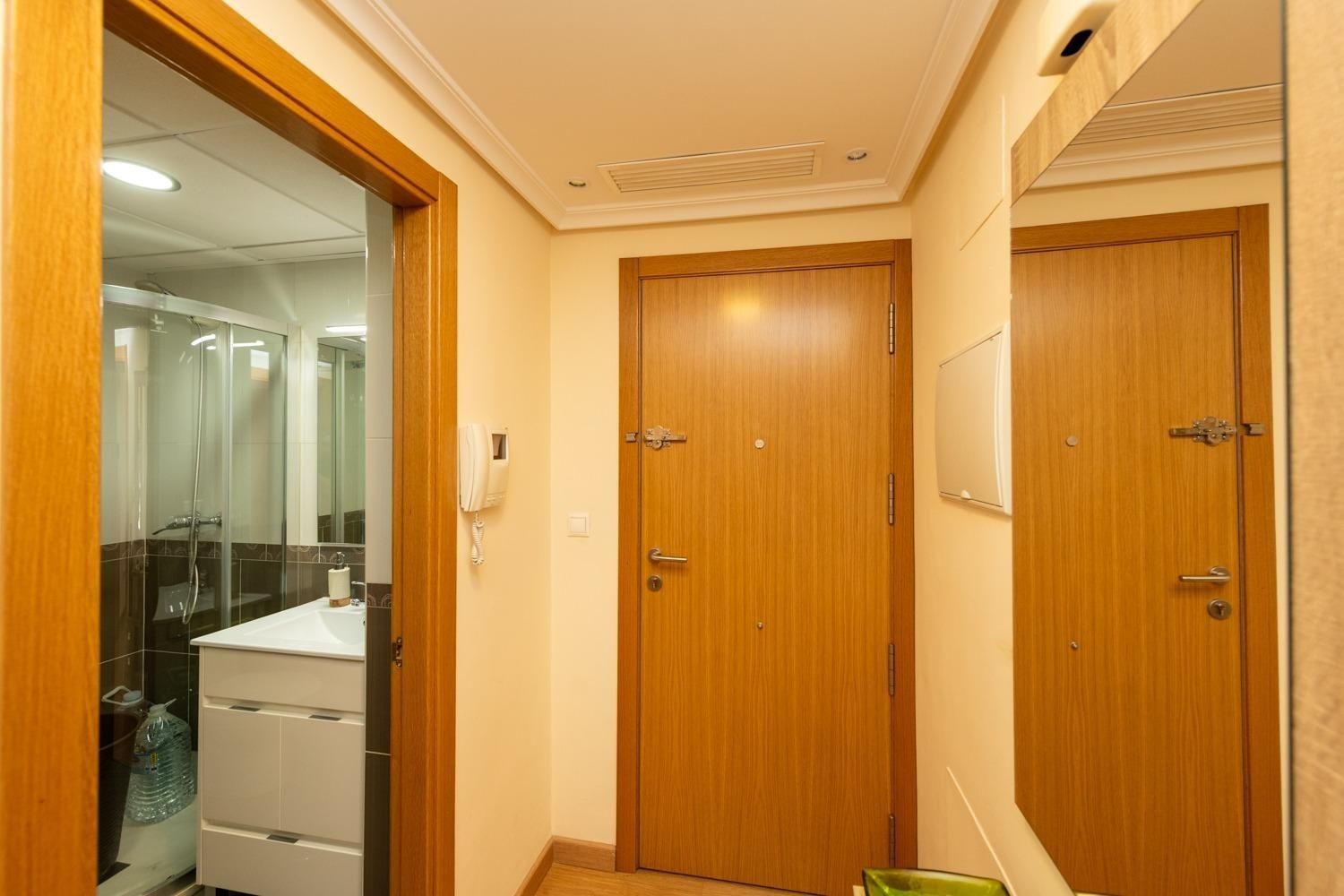 Квартира в Дехеса де Кампоамор, Аликанте, Испания 2 спальни, 76м2 №181042