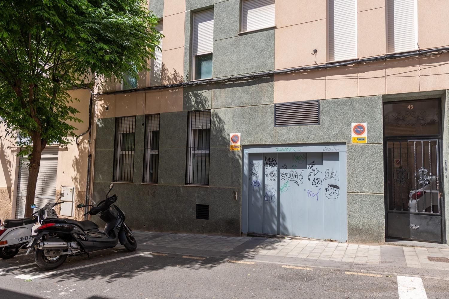 Квартира в Дехеса де Кампоамор, Аликанте, Испания 2 спальни, 76м2 №181042