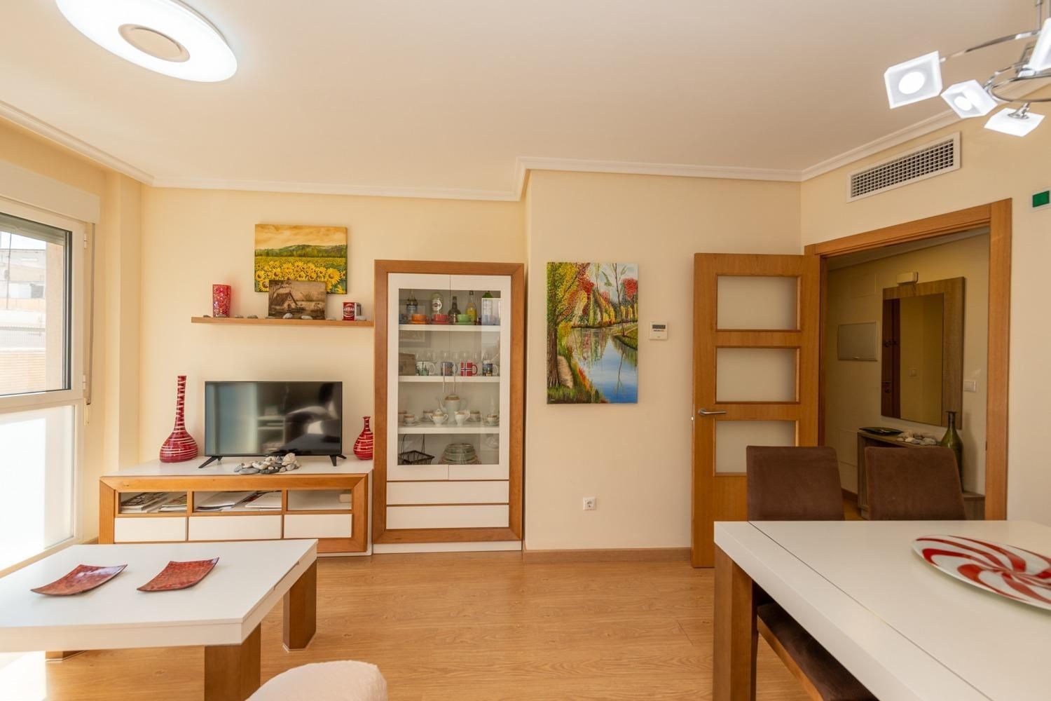Квартира в Дехеса де Кампоамор, Аликанте, Испания 2 спальни, 76м2 №181042