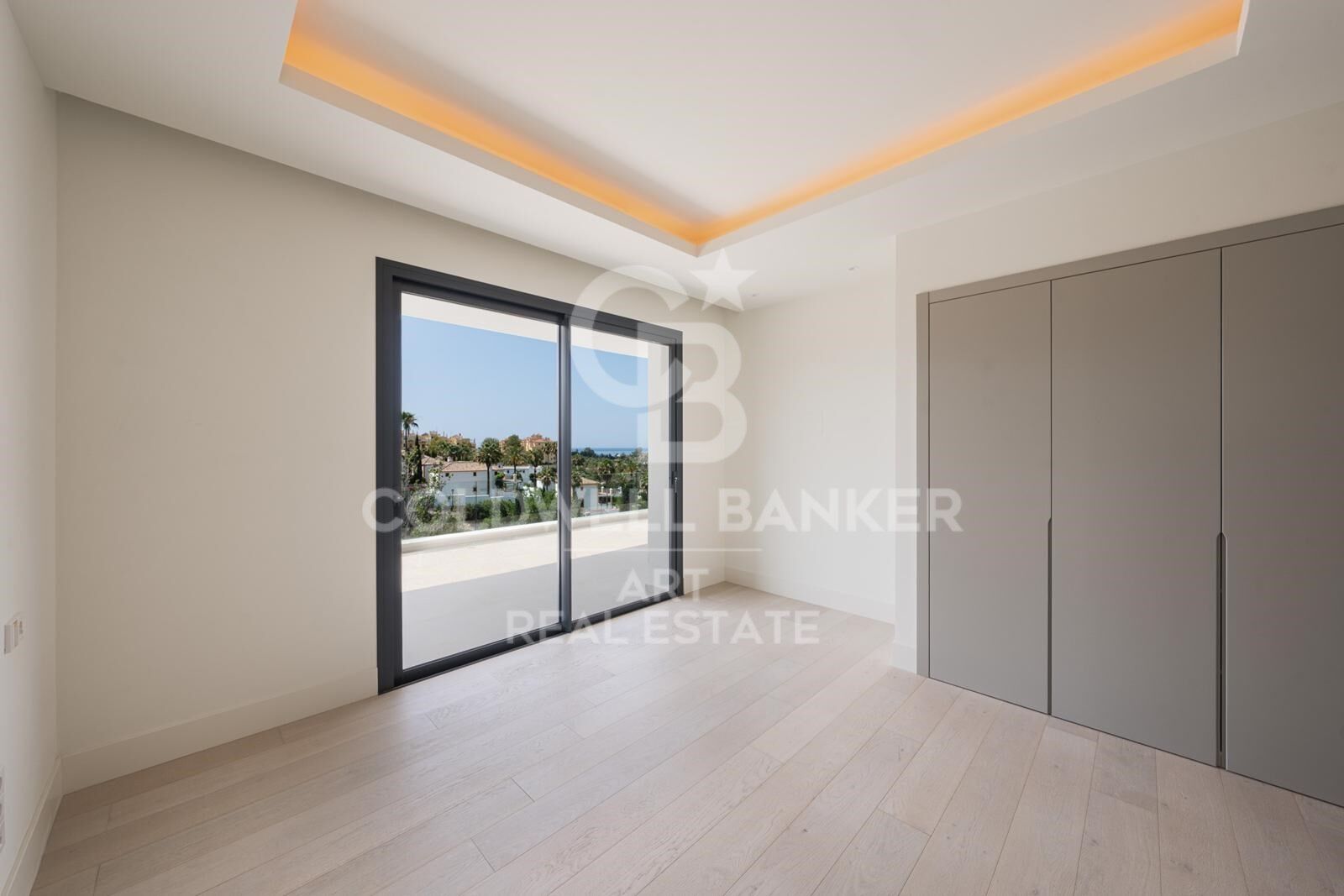 Villa en Estepona, Málaga, España 4 dormitorios, 433 m2 No. 158374