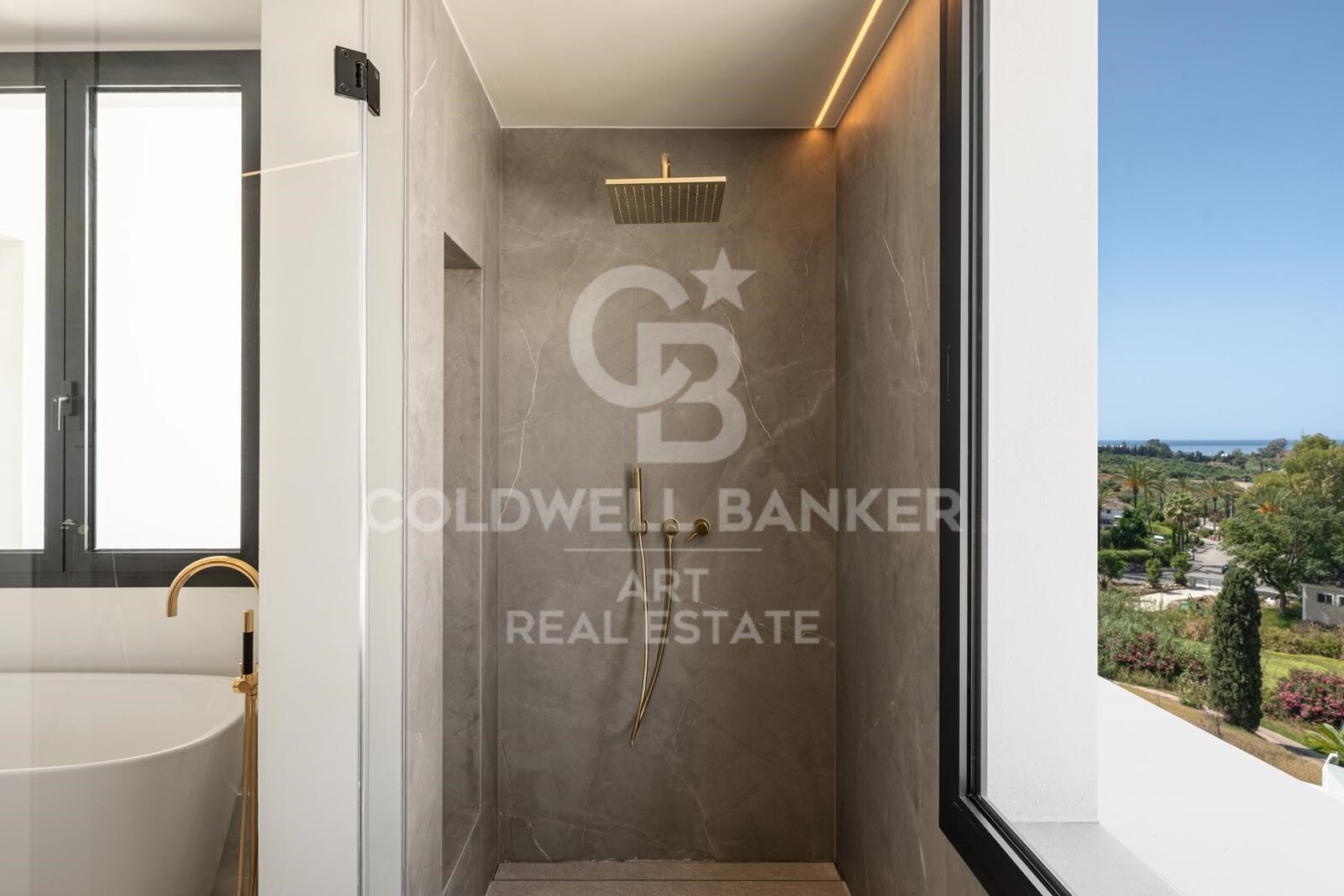 Villa en Estepona, Málaga, España 4 dormitorios, 433 m2 No. 158374