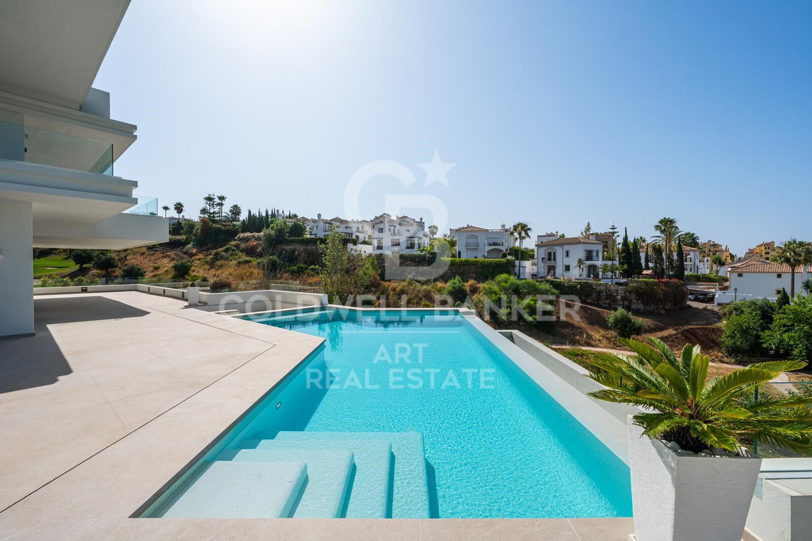 Villa en Estepona, Málaga, España 4 dormitorios, 433 m2 No. 158374