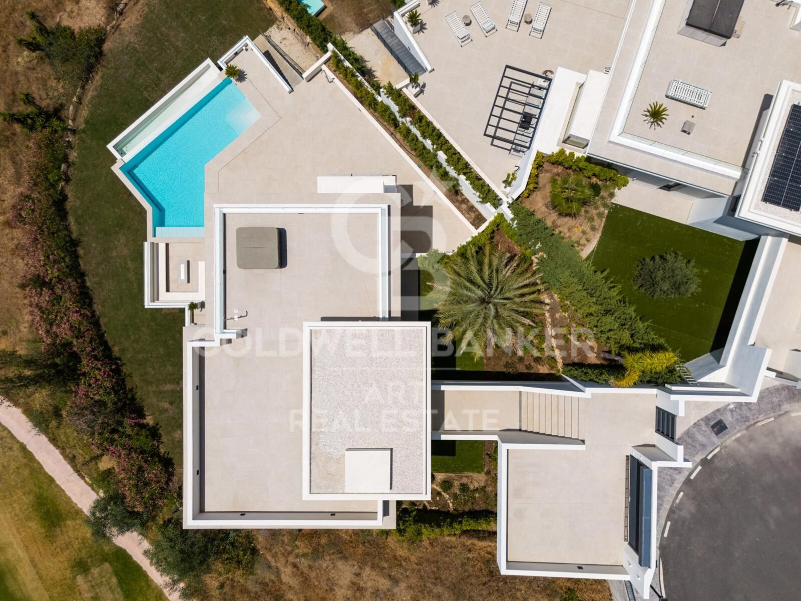Villa en Estepona, Málaga, España 4 dormitorios, 433 m2 No. 158374