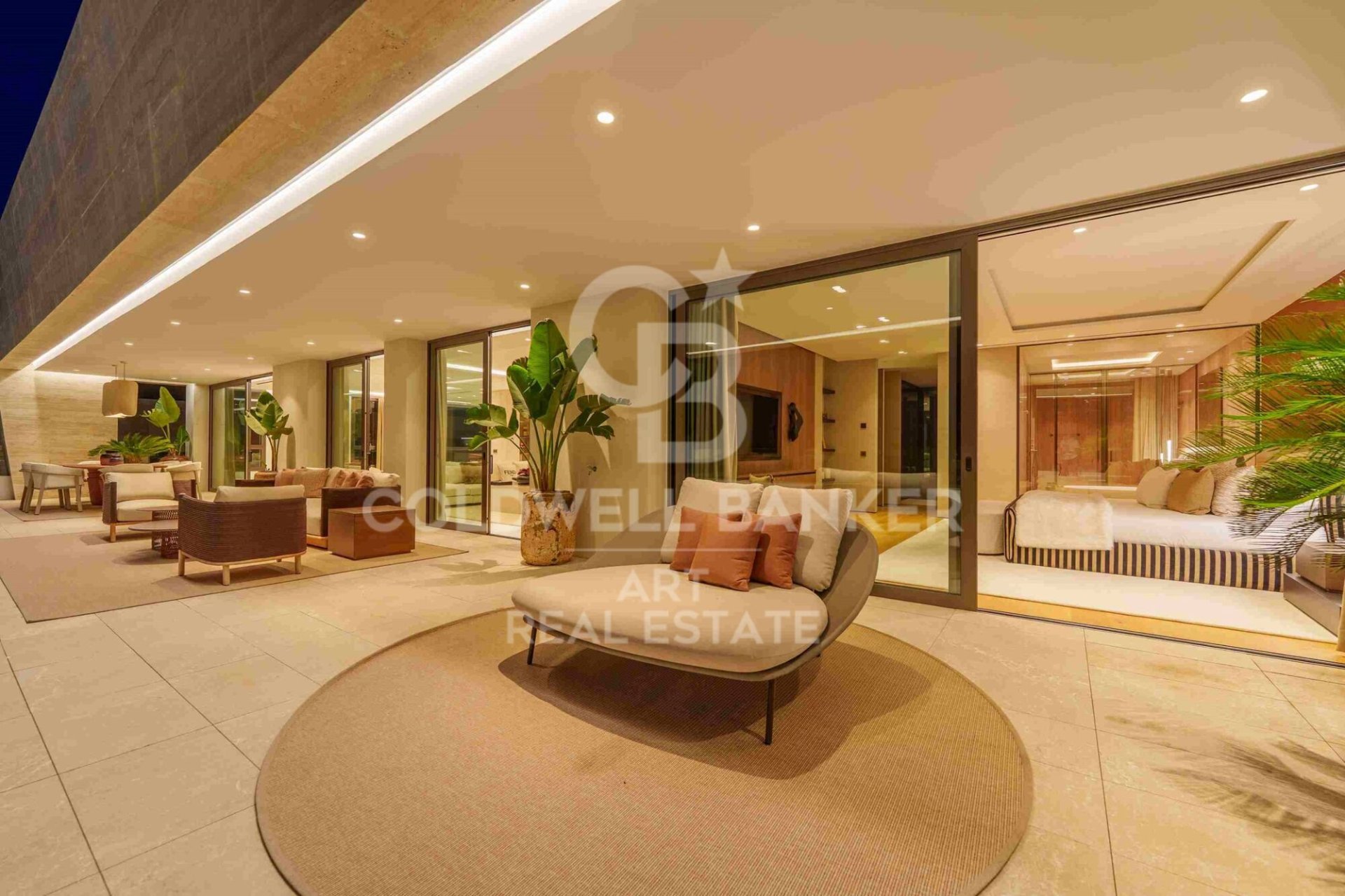 House in Marbella, Malaga, Spain 4 bedrooms, 425 sq.m. No. 158378