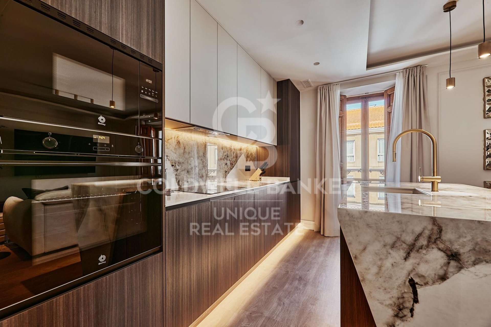 Appartamento a Madrid, Spagna 3 camere da letto, 122 mq. N° 158377