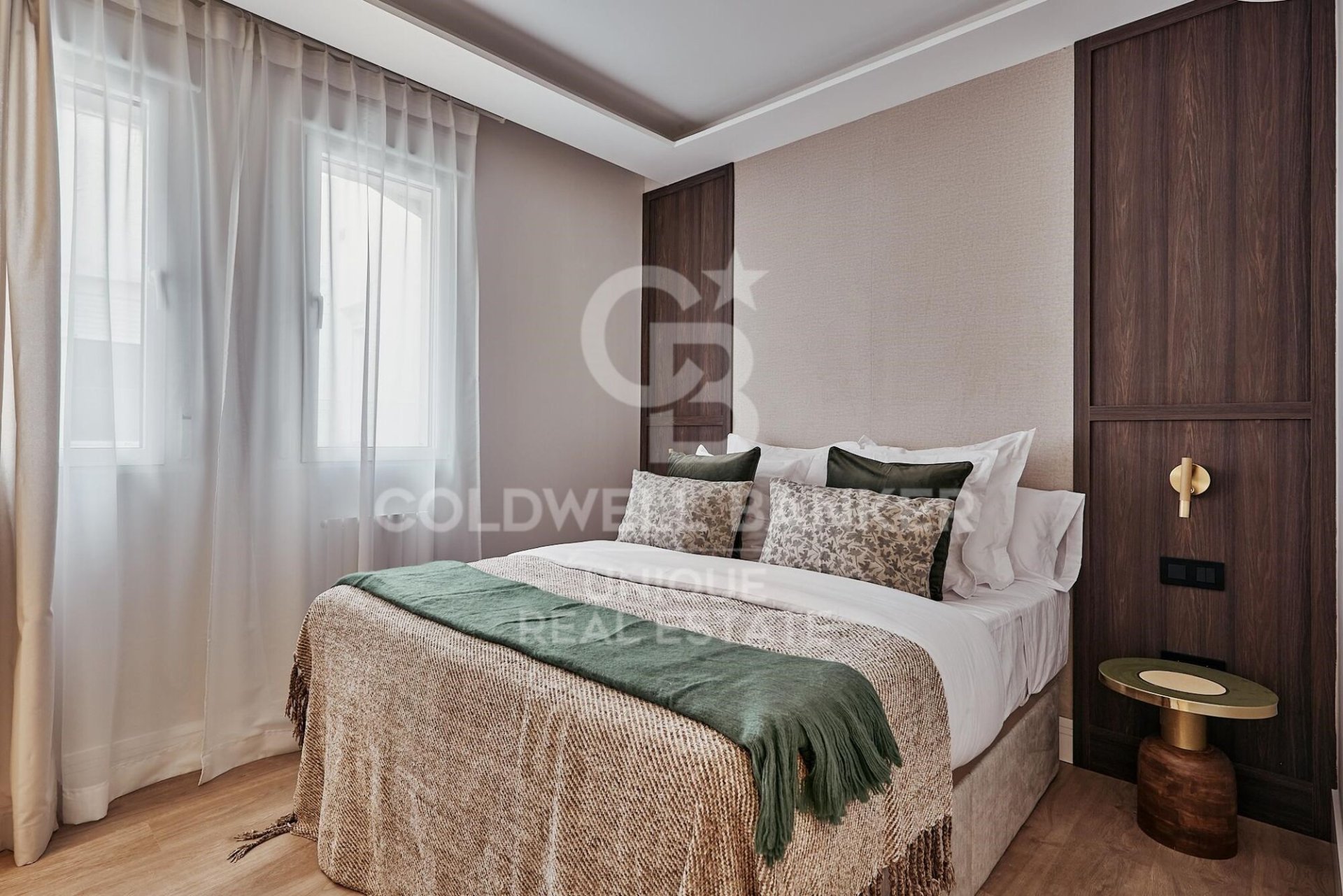 Appartamento a Madrid, Spagna 3 camere da letto, 122 mq. N° 158377