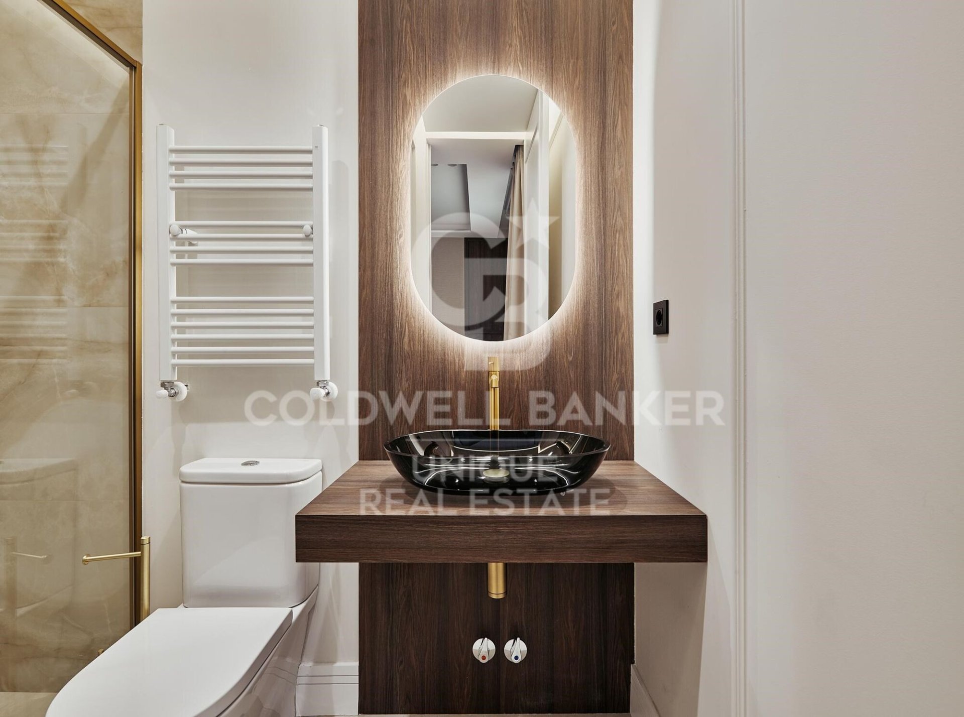 Appartamento a Madrid, Spagna 3 camere da letto, 122 mq. N° 158377