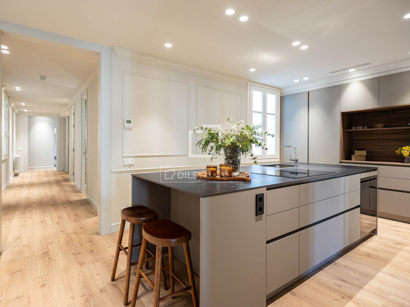 Dzīvoklis Barcelona, Spānijā 4 istabas, 200 m2 Nr. 150637