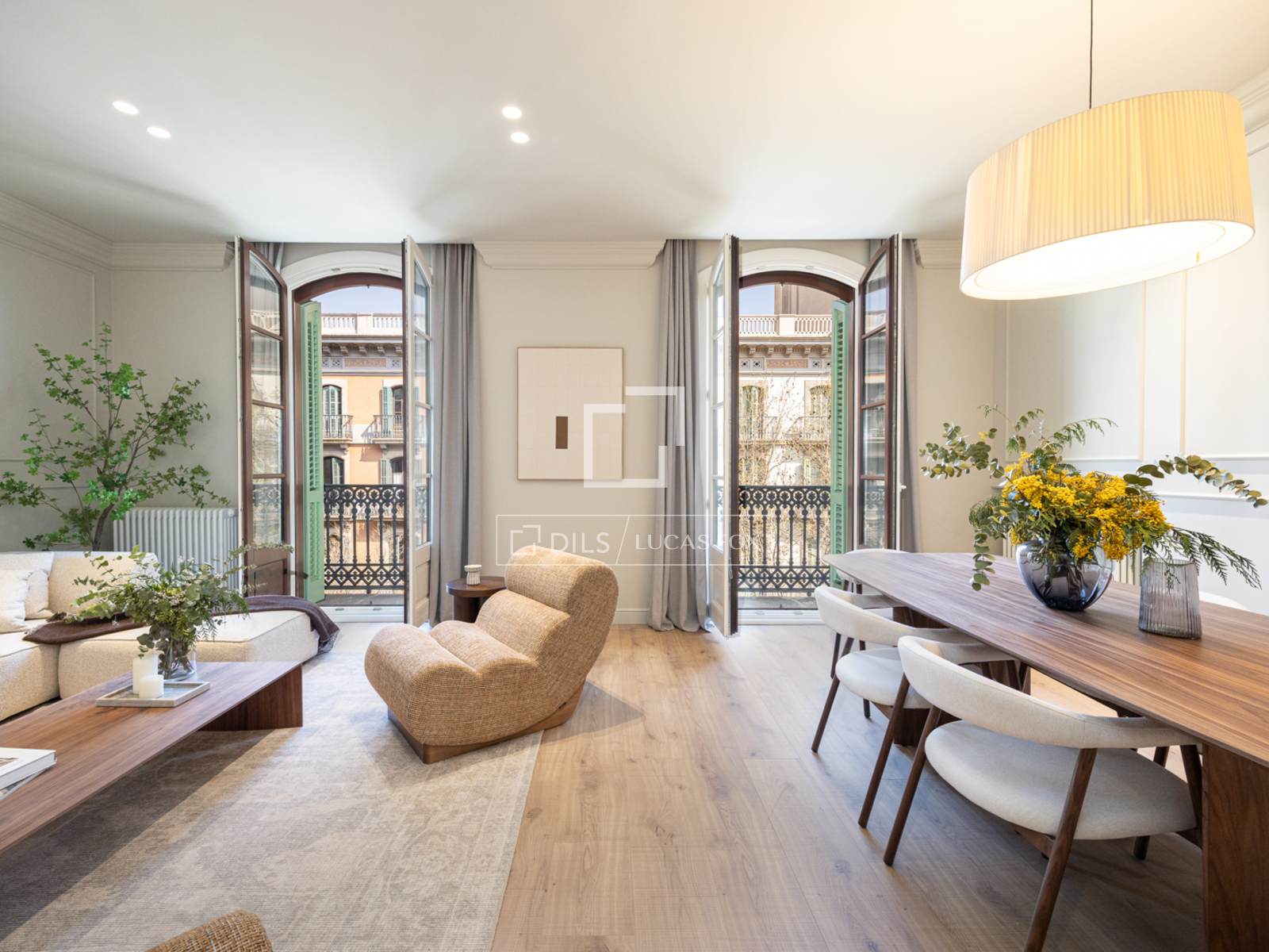 Dzīvoklis Barcelona, Spānijā 4 istabas, 200 m2 Nr. 150637