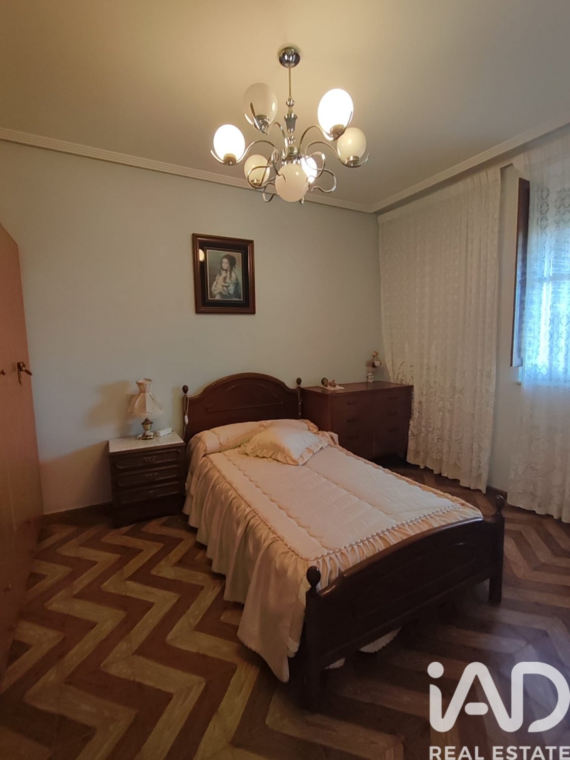 Вилла в Вегуэллина де Орбиго, Леон, Испания 6 спален, 276м2 №185083