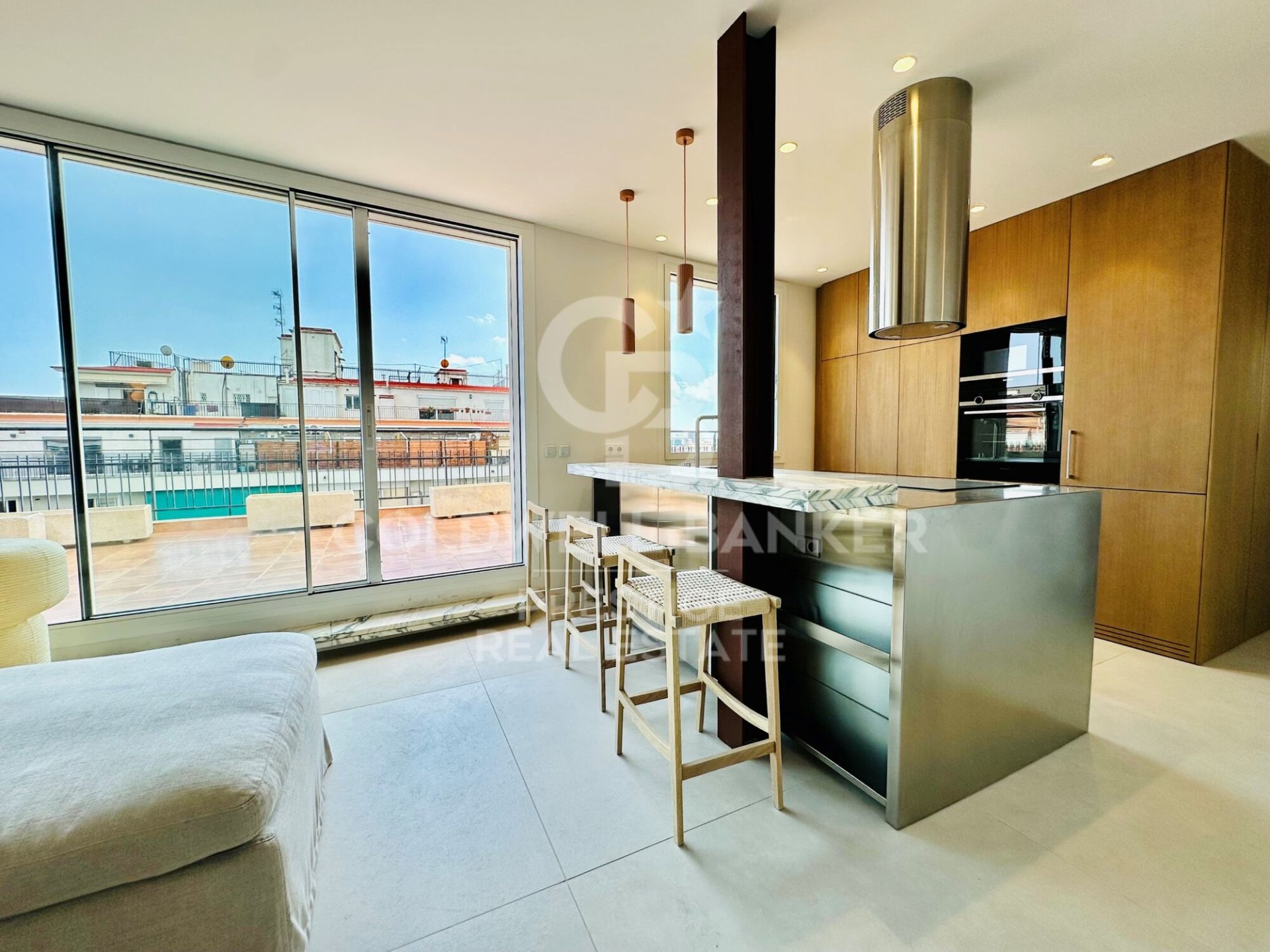 Penthouse w Barcelona, Hiszpania 3 sypialnie, 116 mkw. nr 157845