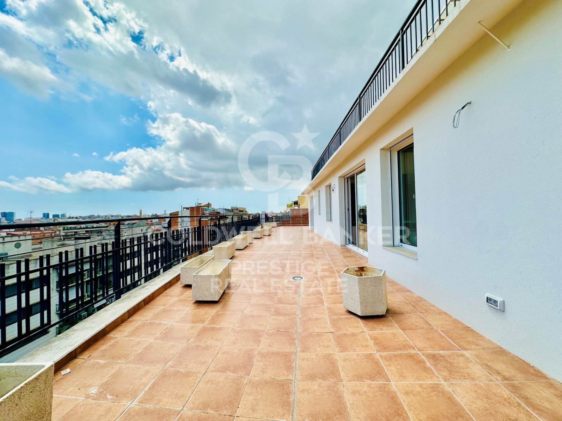 Penthouse w Barcelona, Hiszpania 3 sypialnie, 116 mkw. nr 157845