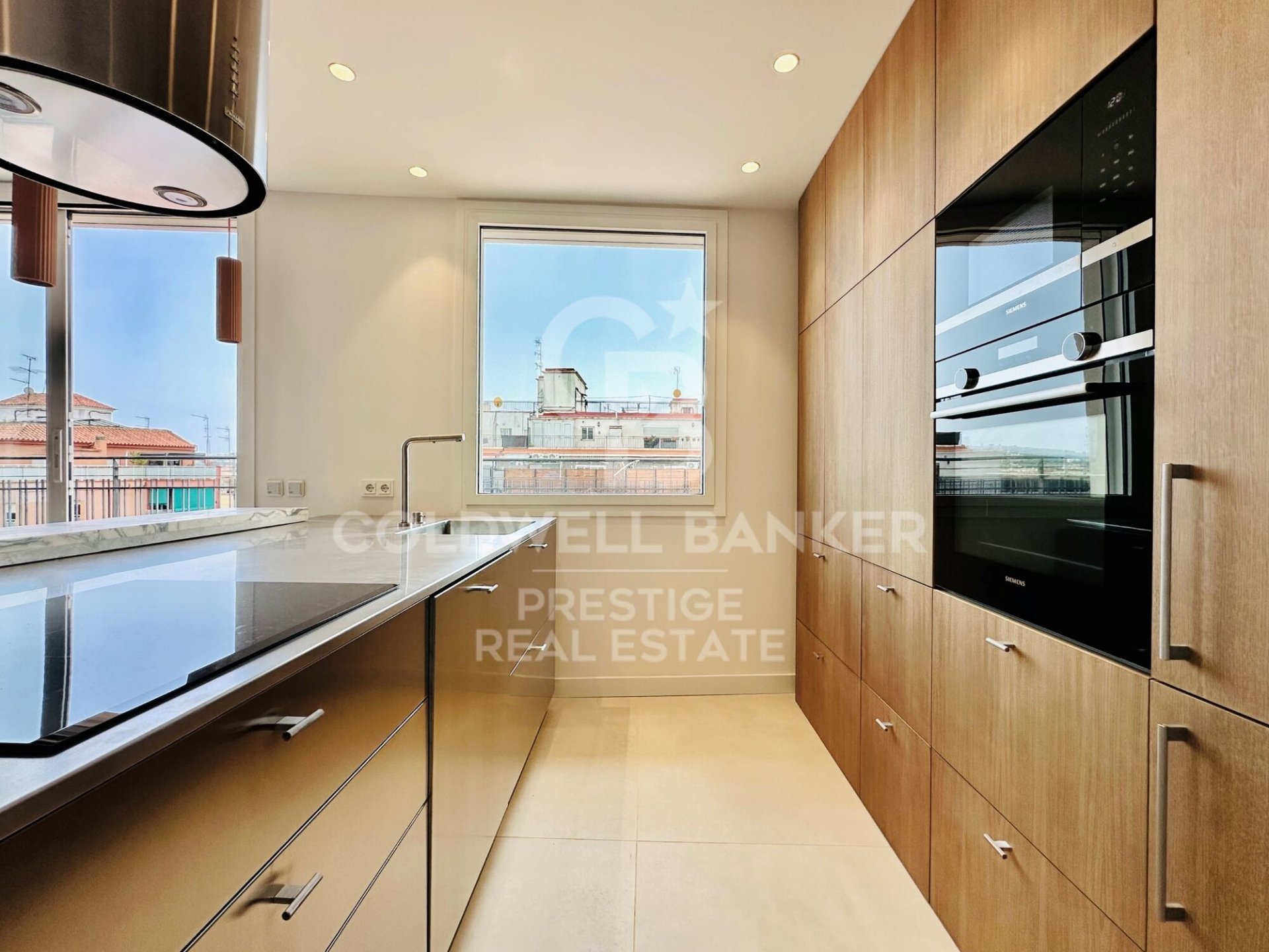 Penthouse w Barcelona, Hiszpania 3 sypialnie, 116 mkw. nr 157845