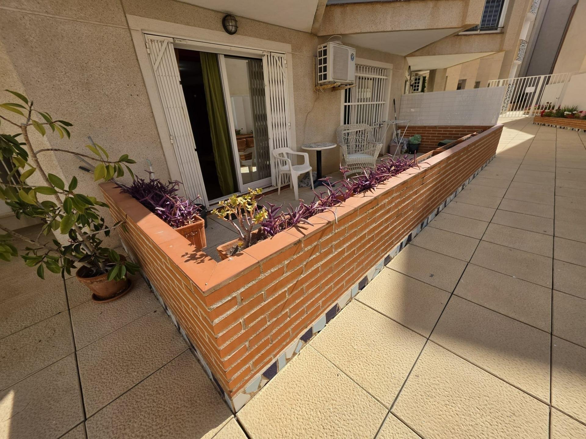 Apartment à Torrevieja, Alicante, Espagne 1 chambre, 55 m2 No. 193740