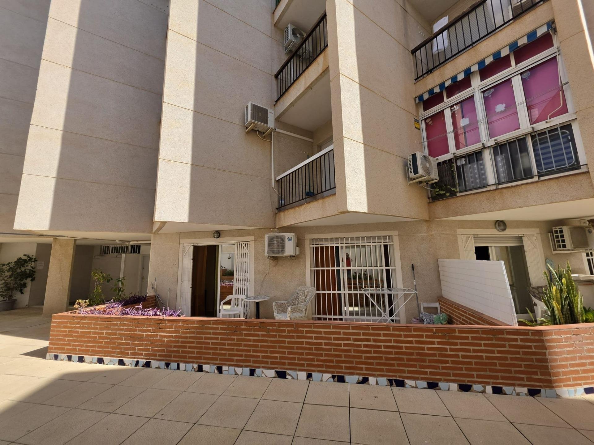 Apartment à Torrevieja, Alicante, Espagne 1 chambre, 55 m2 No. 193740