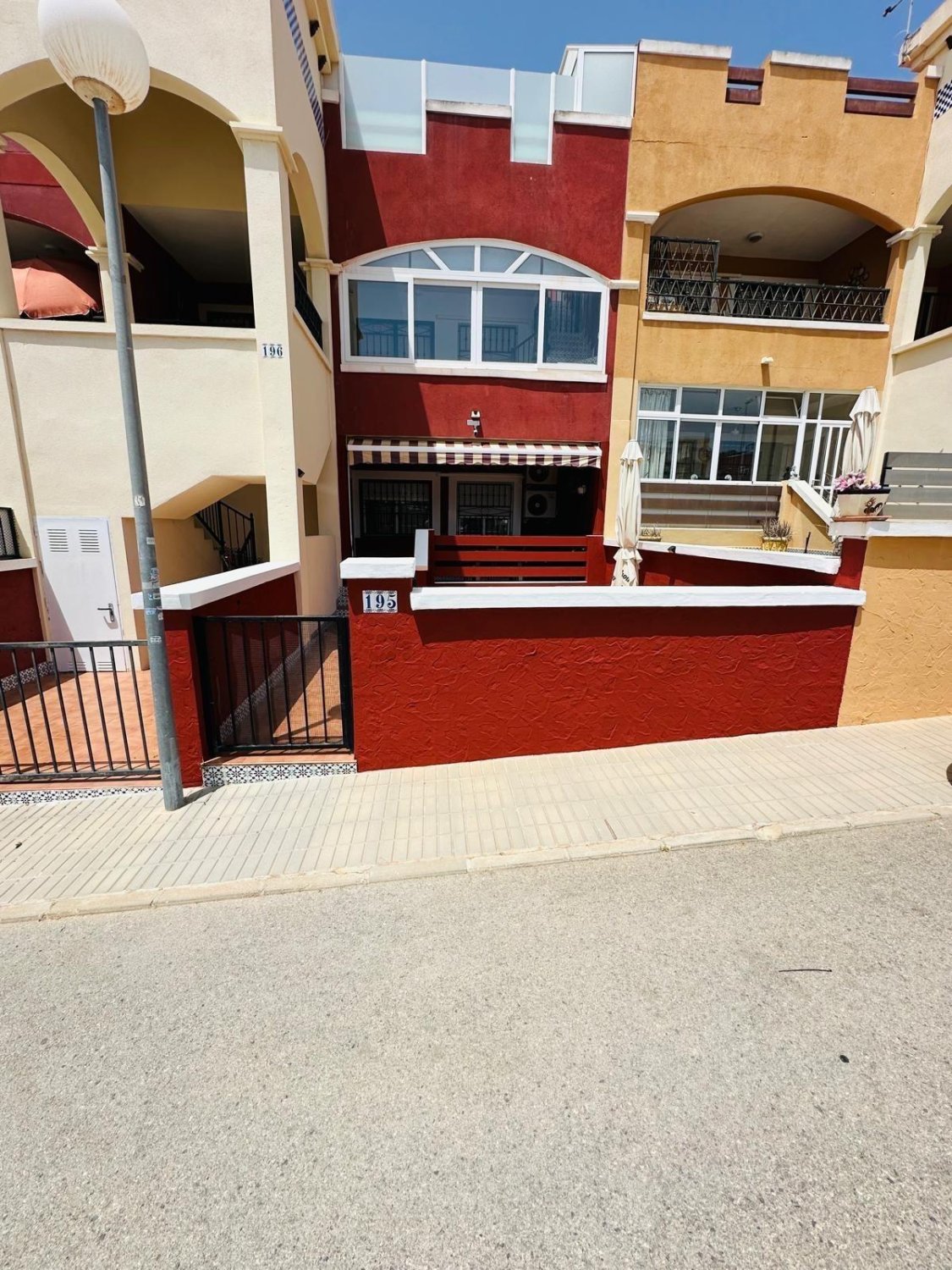 Huvila La Florida, Alicante, Espanja 2 makuuhuonetta, 80 m2 No. 193742