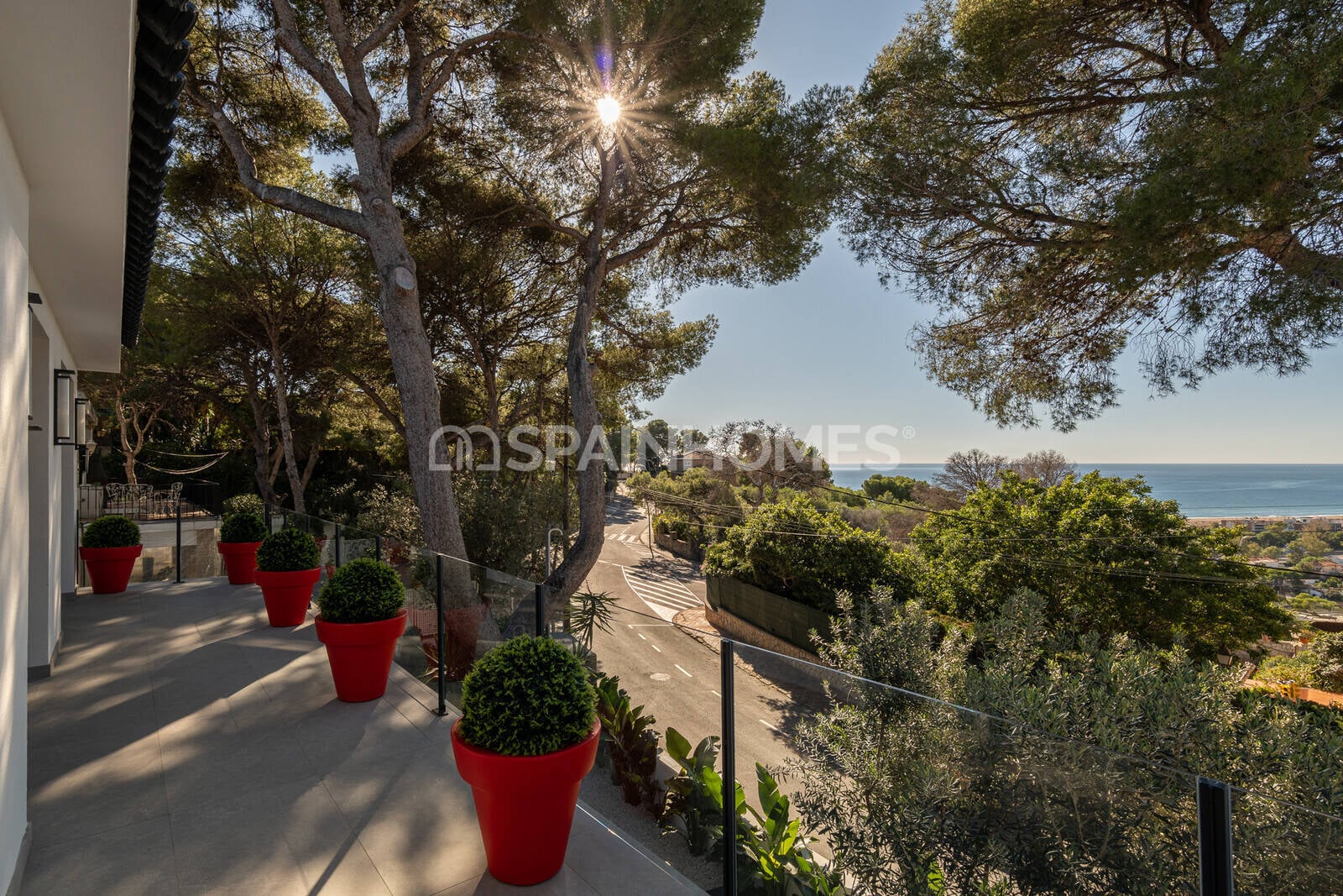 Villa in Castelldefels, Barcelona, Spain 5 bedrooms, 264 sq.m. No. 164709