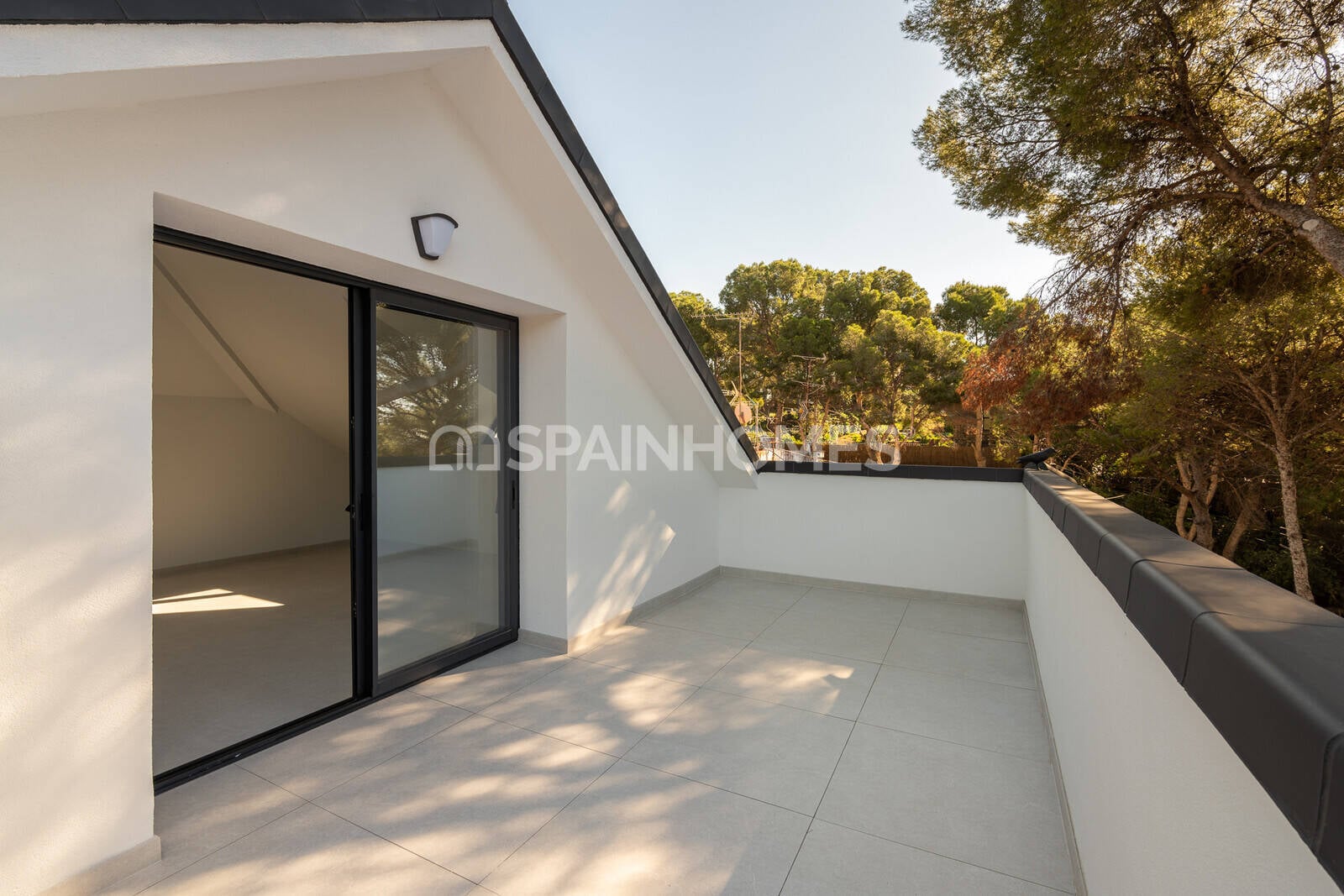 Villa in Castelldefels, Barcelona, Spain 5 bedrooms, 264 sq.m. No. 164709