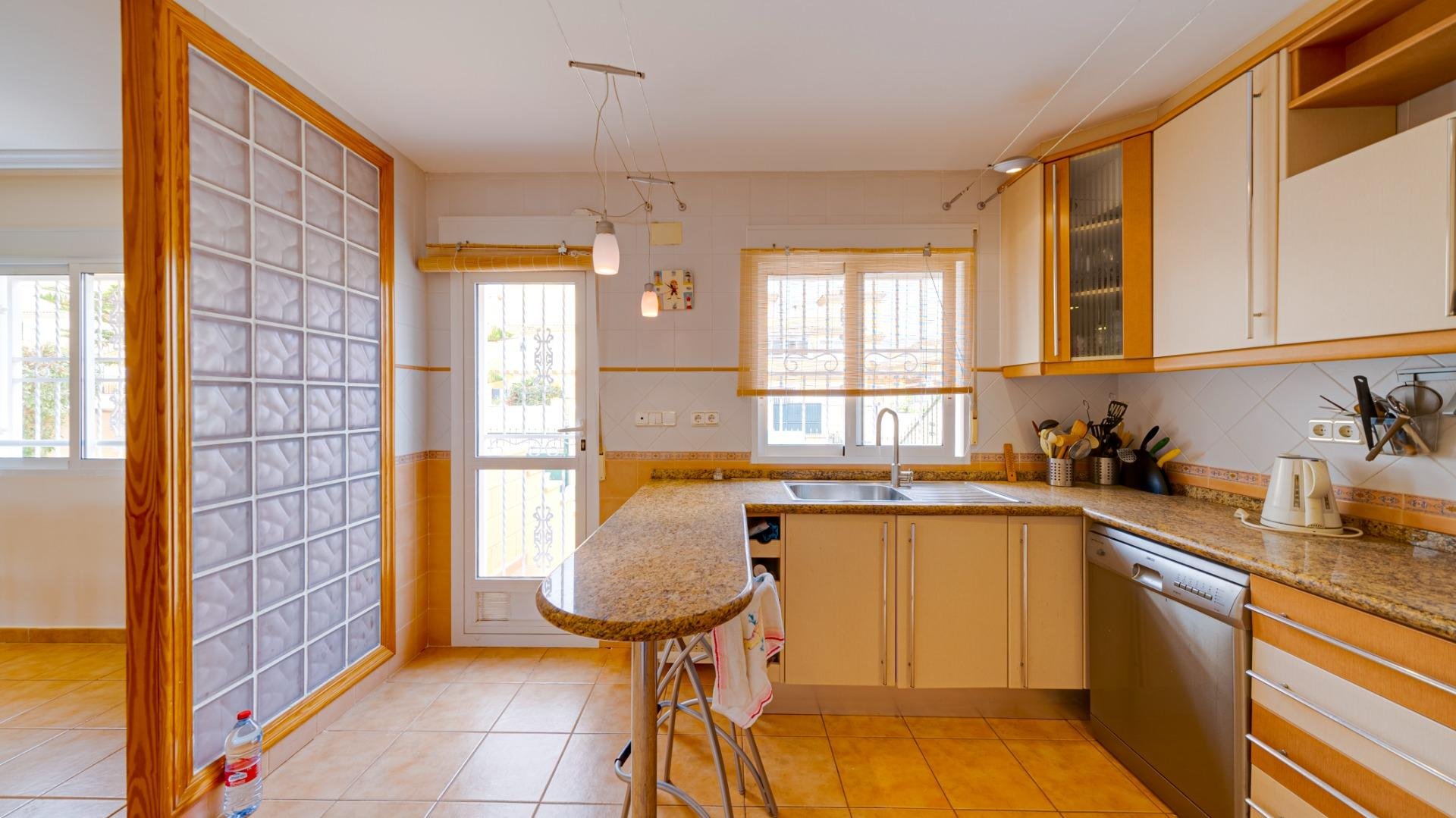 Bungalo Los Altos, Alicante, Spānijā 5 istabas, 350 m2 Nr. 165345