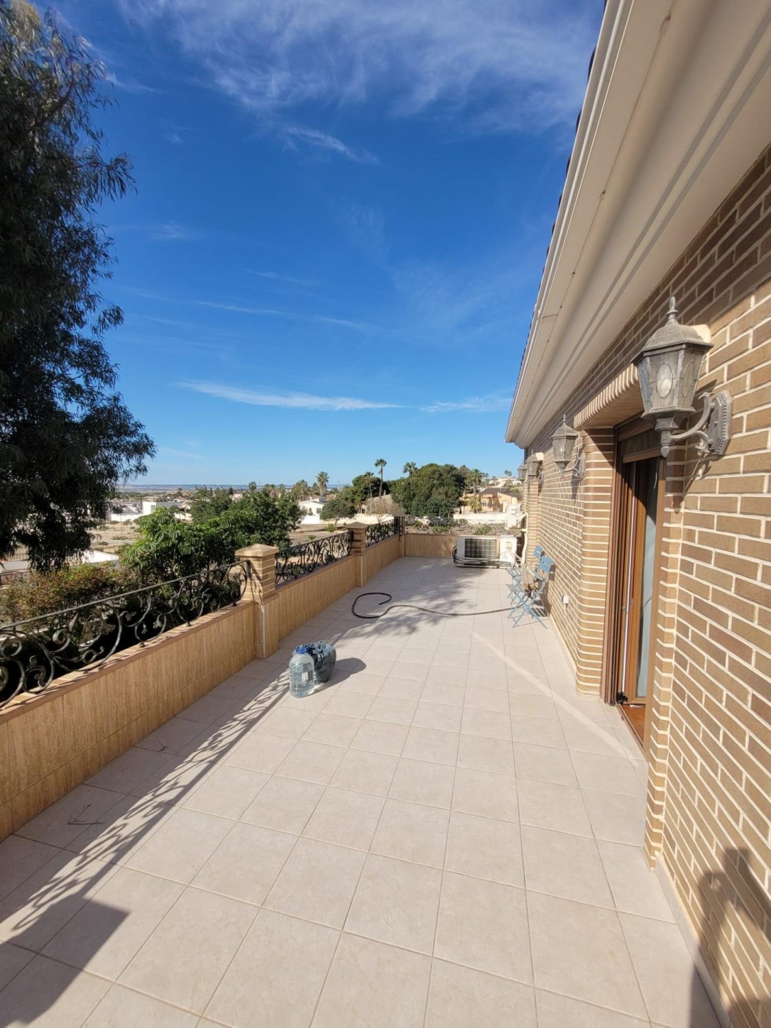 Villa i Ciudad Quesada, Alicante, Spanien 5 sovrum, 369.8 kvm. Nr. 165348