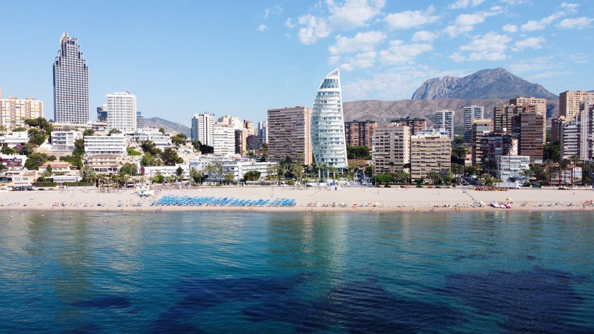 Apartment à Benidorm, Alicante, Espagne 3 chambres, 107 m2 No. 165327