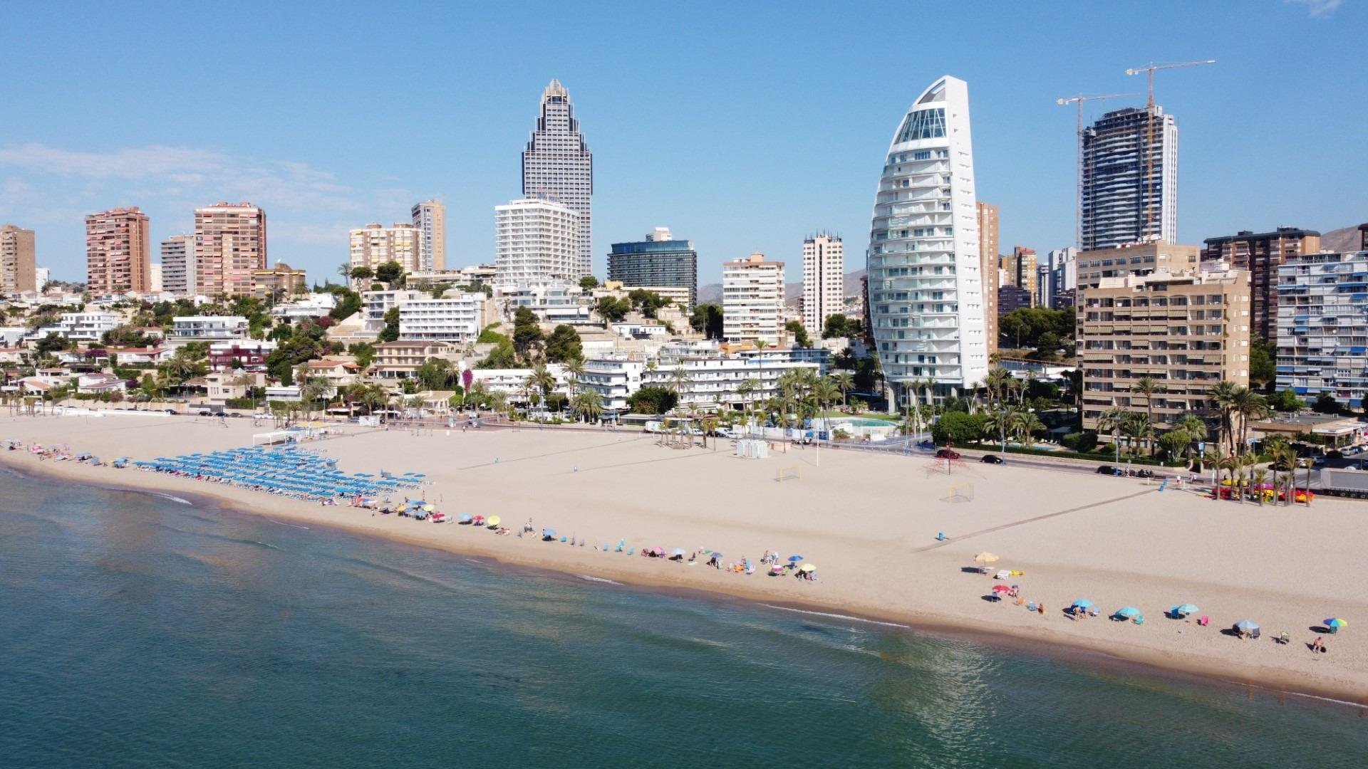 Apartment à Benidorm, Alicante, Espagne 3 chambres, 107 m2 No. 165327