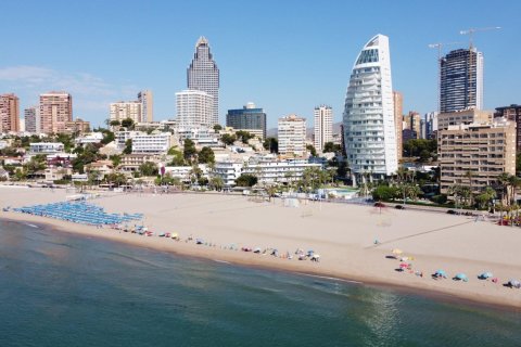 Lägenhet i Benidorm, Alicante, Spanien 3 sovrum, 107 kvm. Nr. 165327