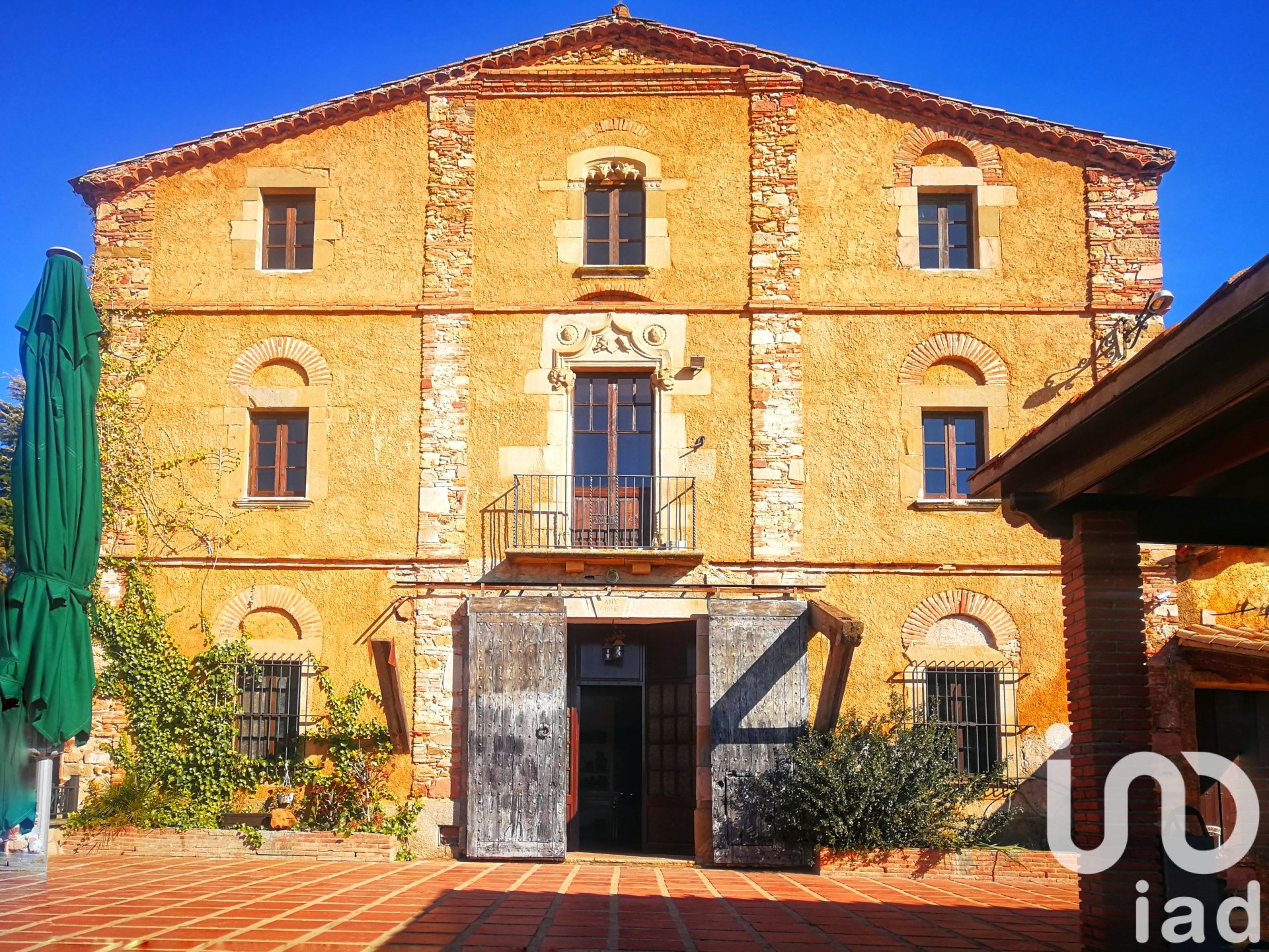 House à Barcelona, Espagne 13 chambres, 1059 m2 No. 153423