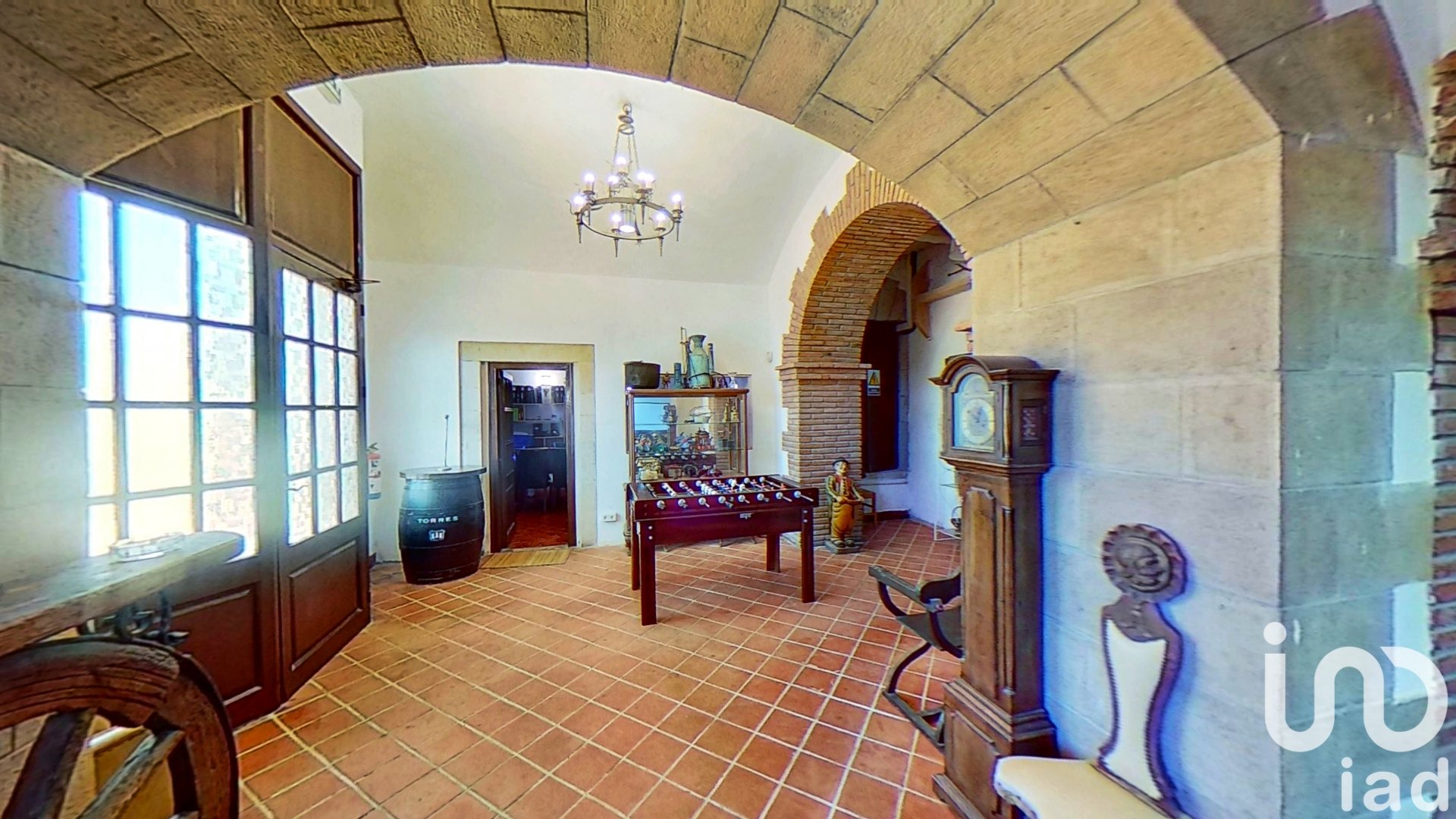 House à Barcelona, Espagne 13 chambres, 1059 m2 No. 153423