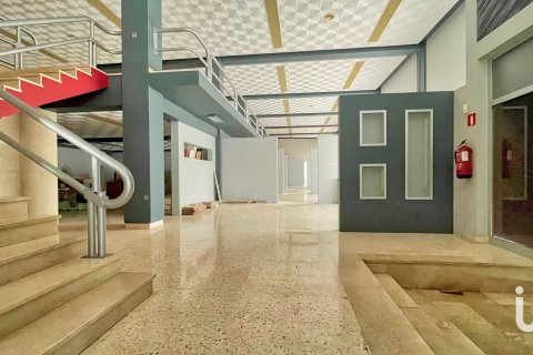 Liikekiinteistö Pego, Alicante, Espanja 2505 m2 No. 153426