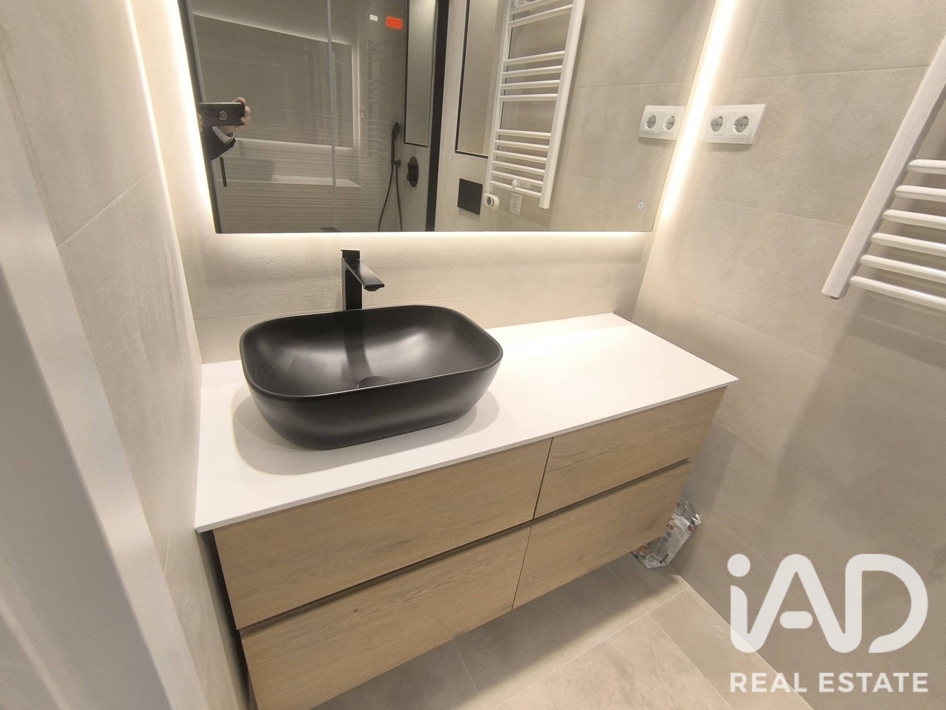 Huoneisto Madrid, Espanja 1 makuuhuone, 56 m2 No. 188168