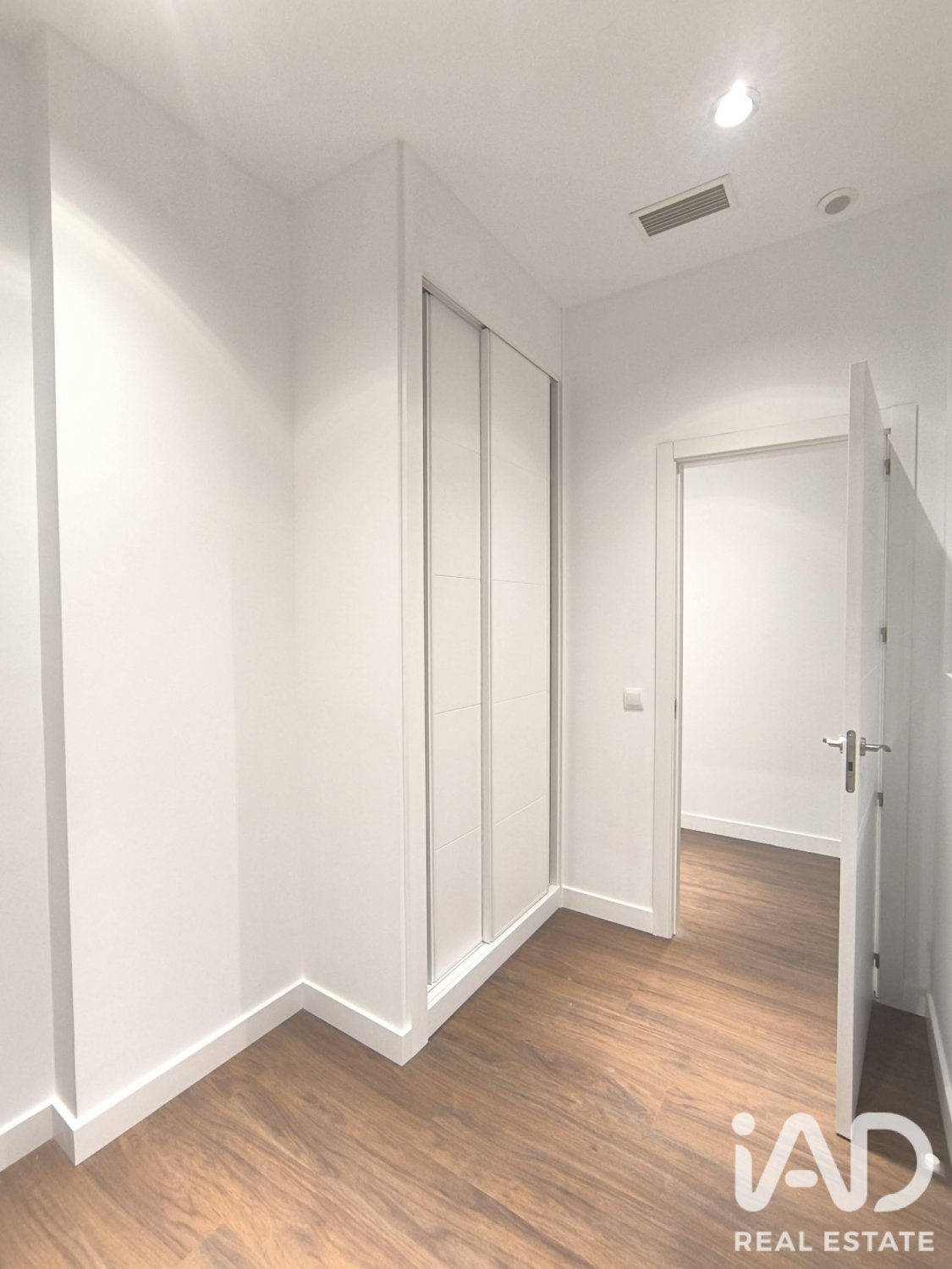 Huoneisto Madrid, Espanja 1 makuuhuone, 56 m2 No. 188168