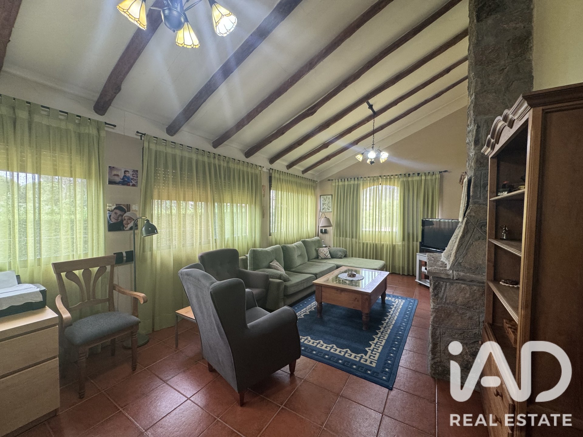 House in Almorox, Toledo, Spain 3 bedrooms, 307 sq.m. No. 188172