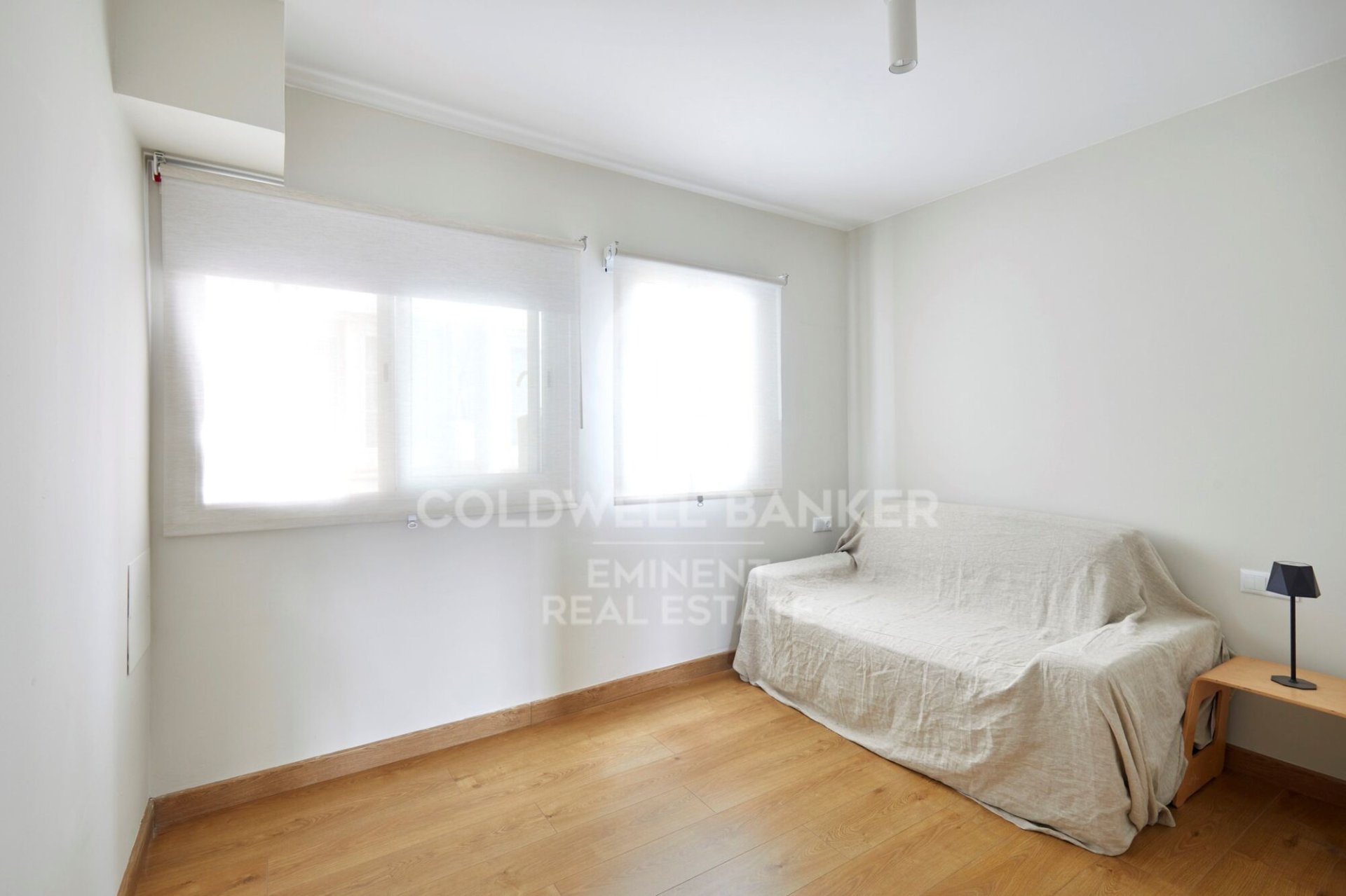 Квартира в Барселона, Испания 2 спальни, 90м2 №158324